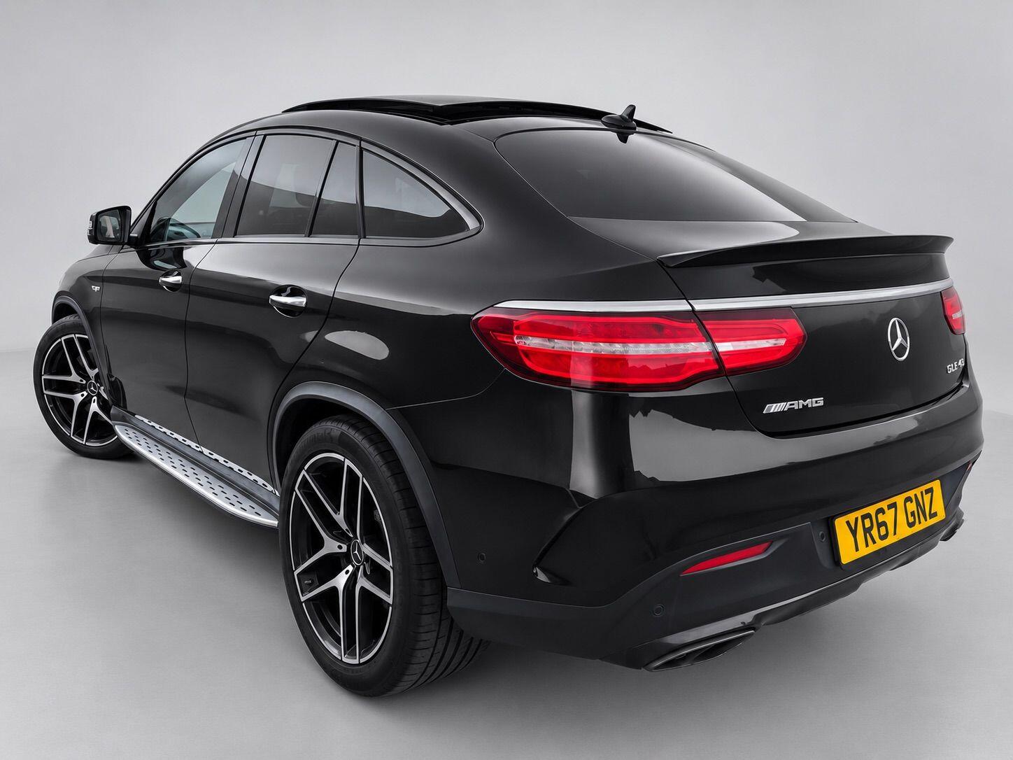 Mercedes-Benz Gle view 12