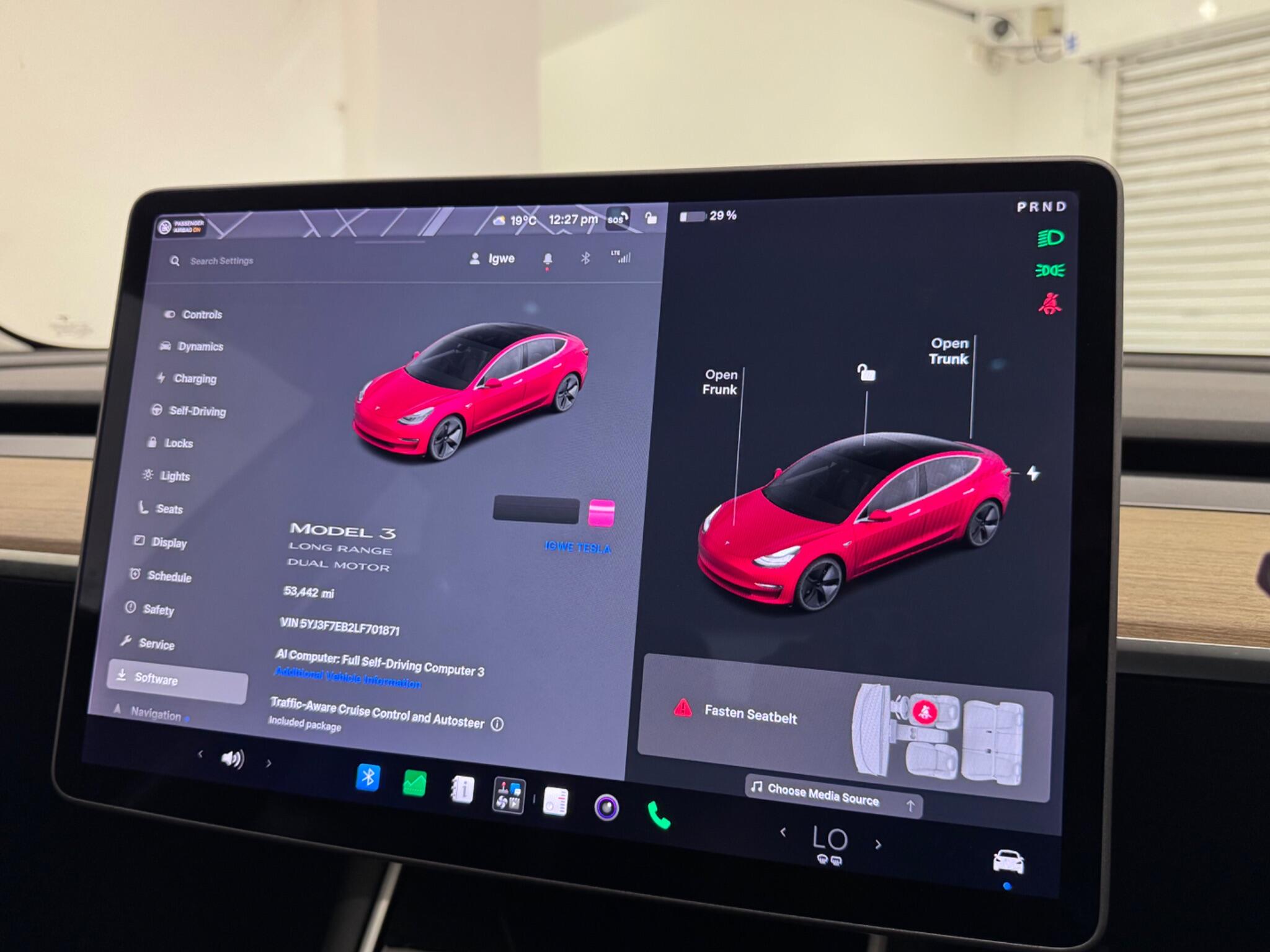 Tesla Model 3 view 19