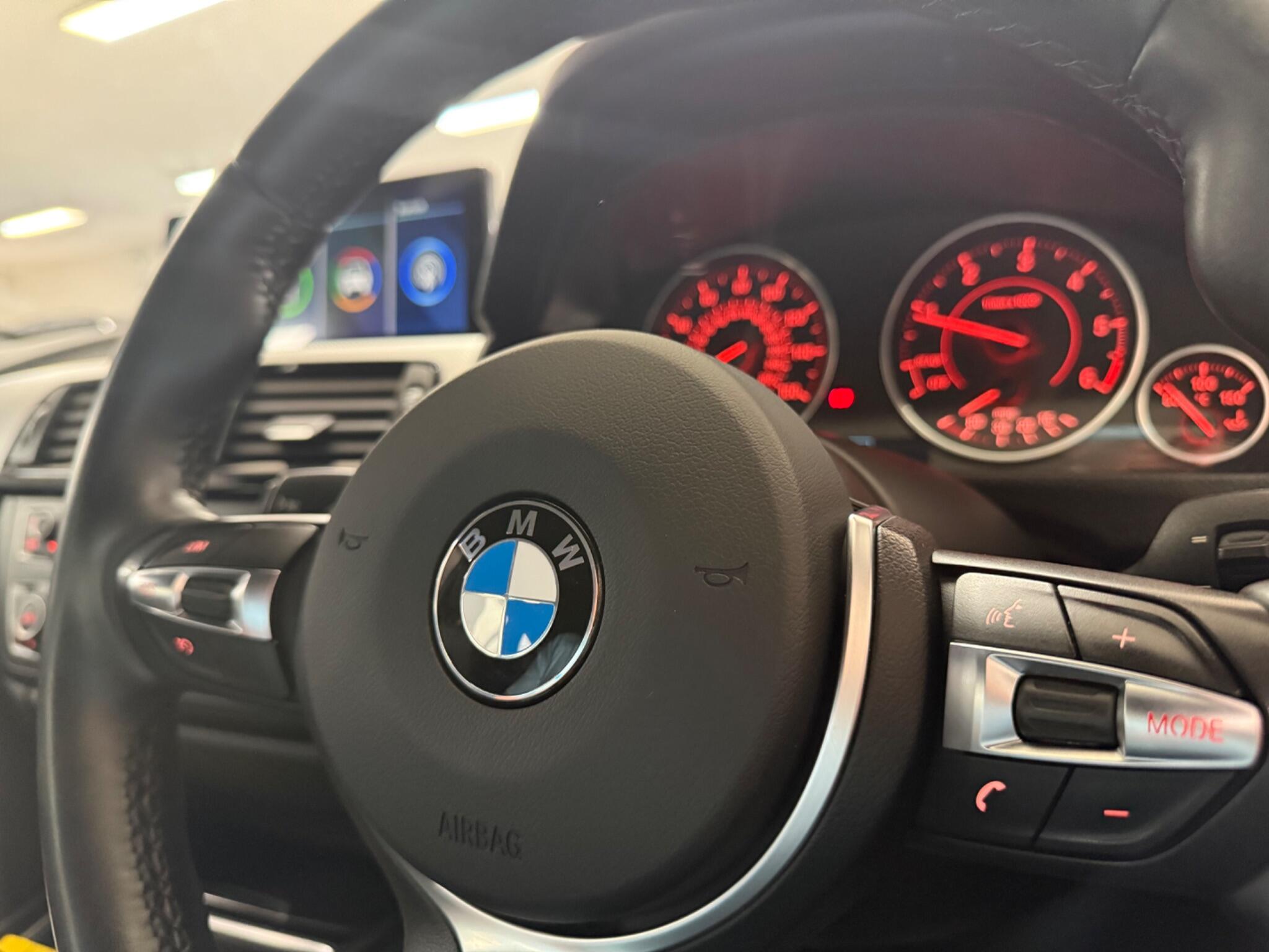 BMW 3 Series view 17