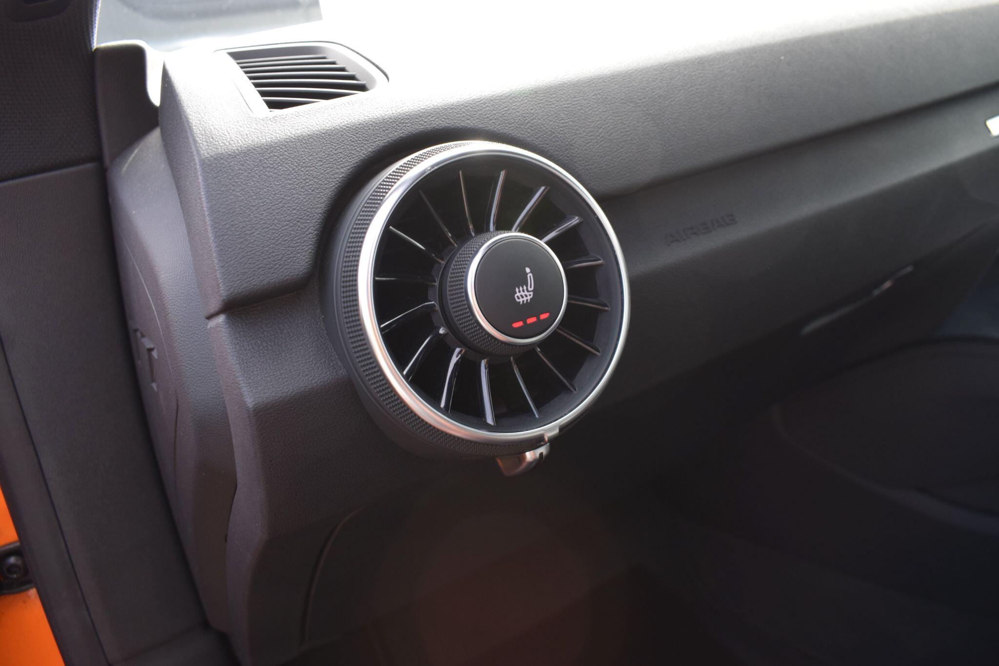 Audi TT view 15