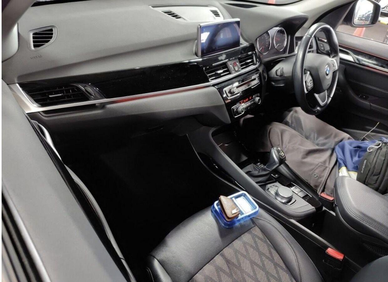 BMW X1 view 5