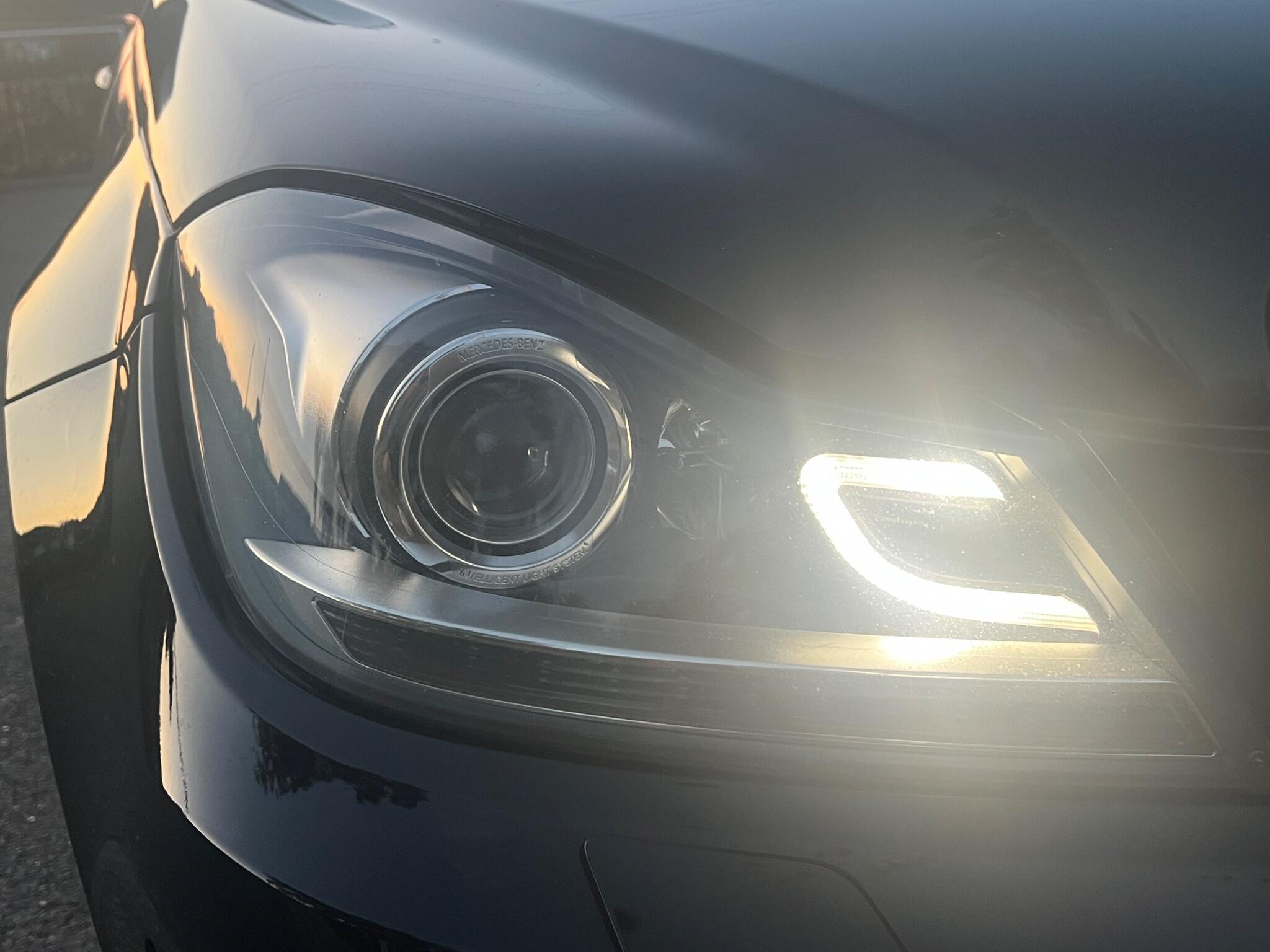 Mercedes-Benz C-Class view 13