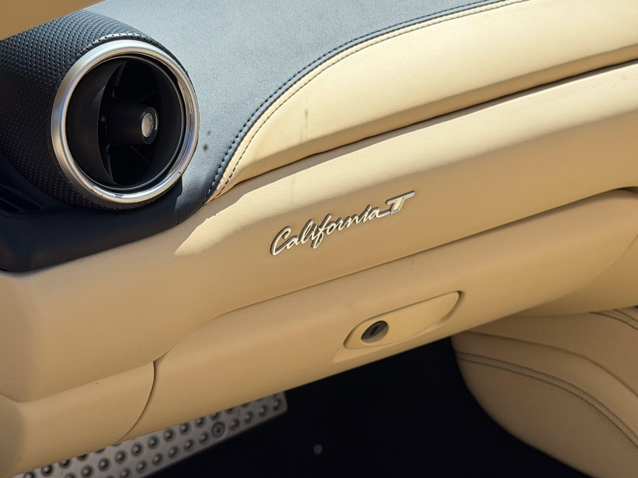 Ferrari California view 12