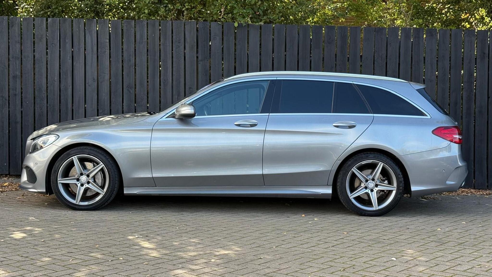 Mercedes-Benz C-Class view 5