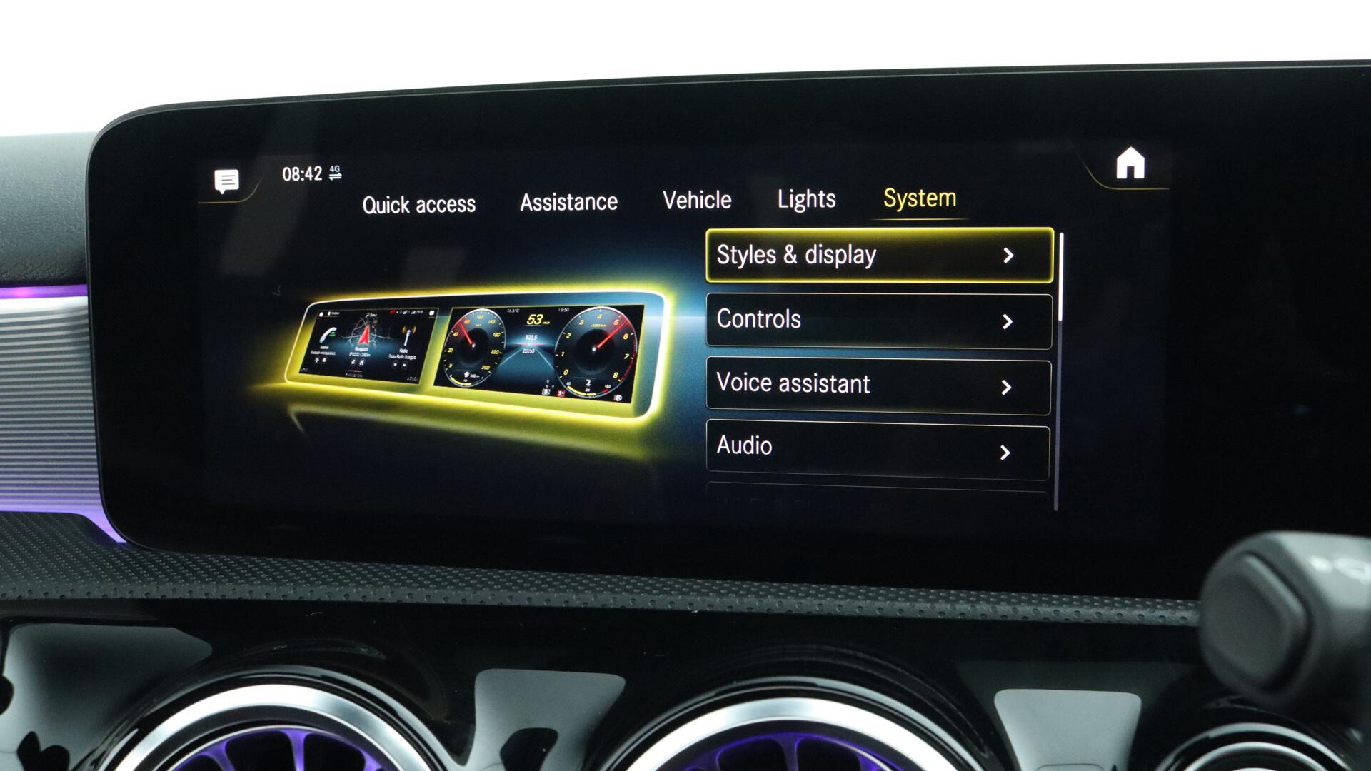 Mercedes-Benz A-Class view 42