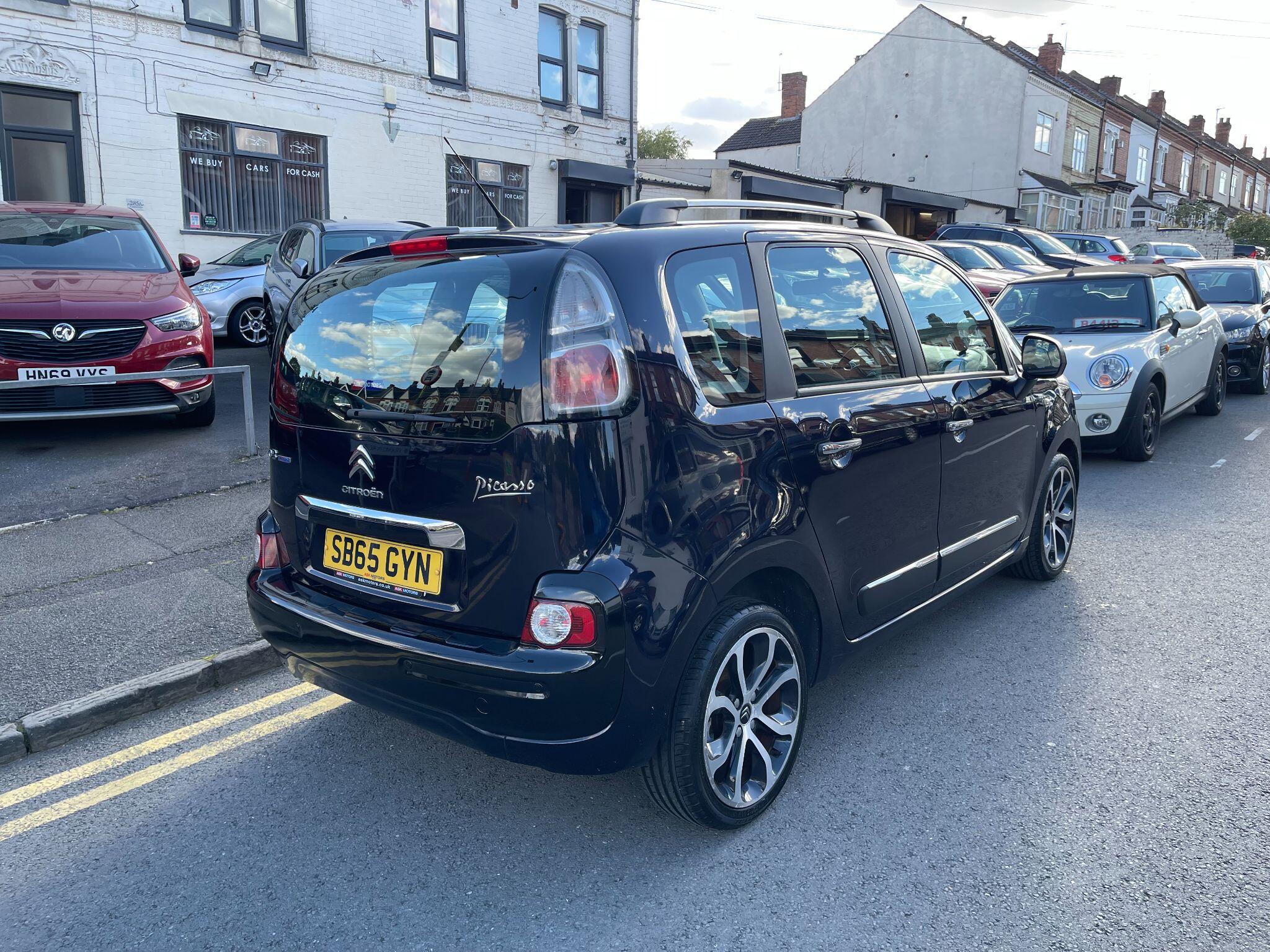 Citroen C3 Picasso view 11