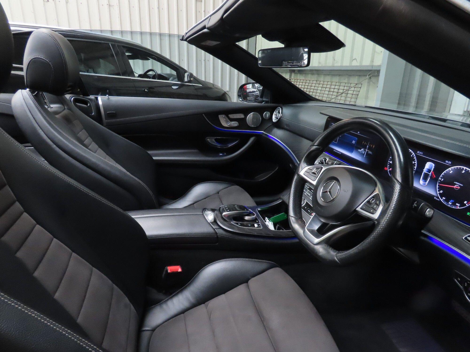 Mercedes-Benz E-Class view 14
