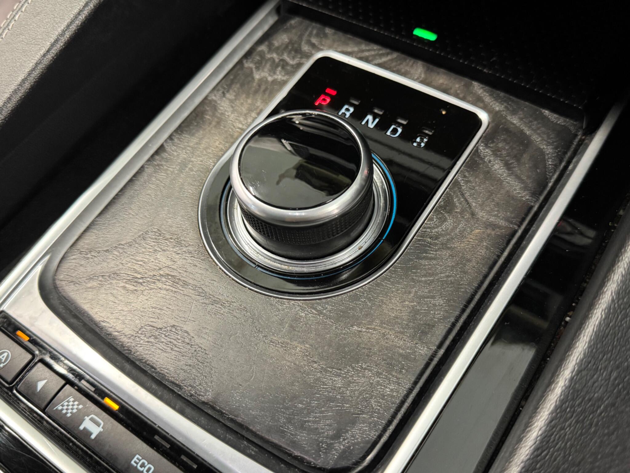Jaguar F-Pace view 51