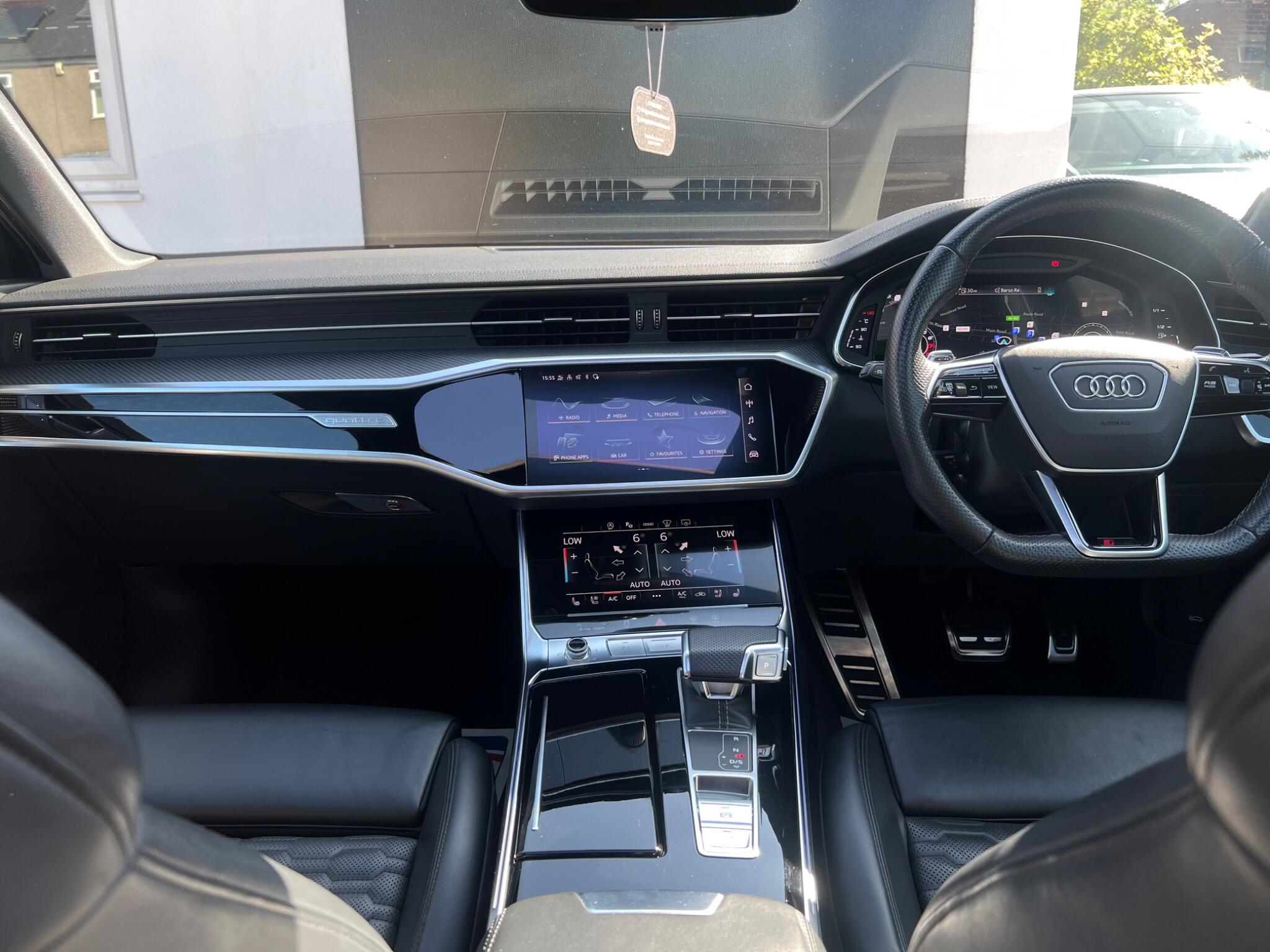 Audi RS6 view 49