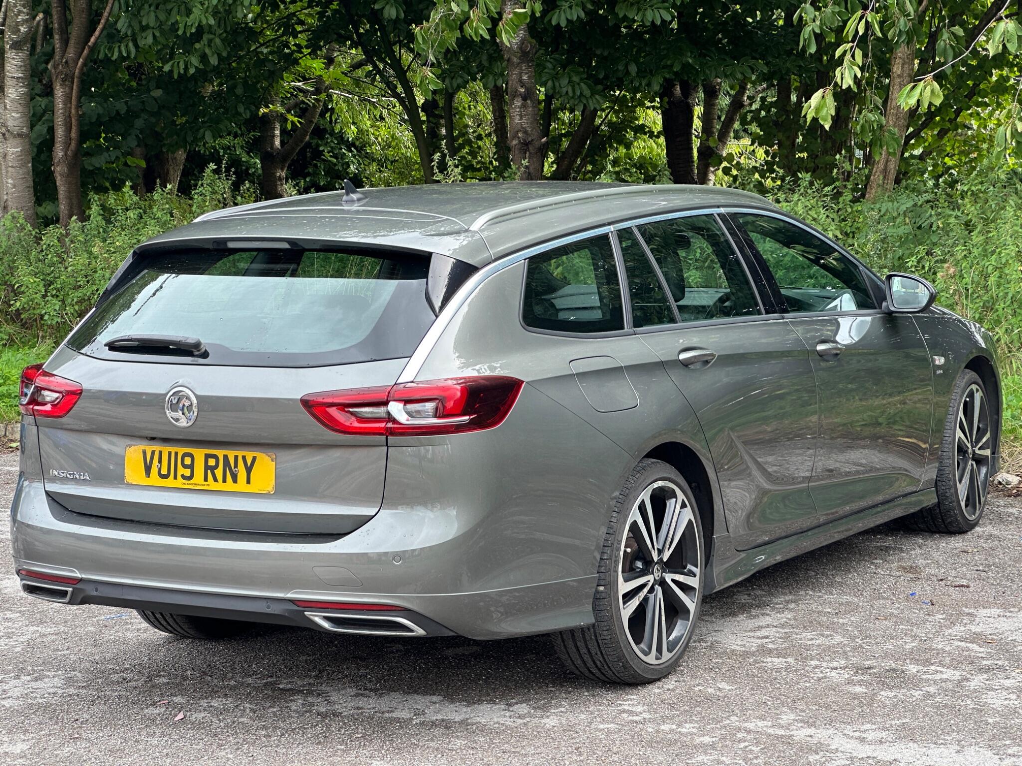 Vauxhall Insignia view 9