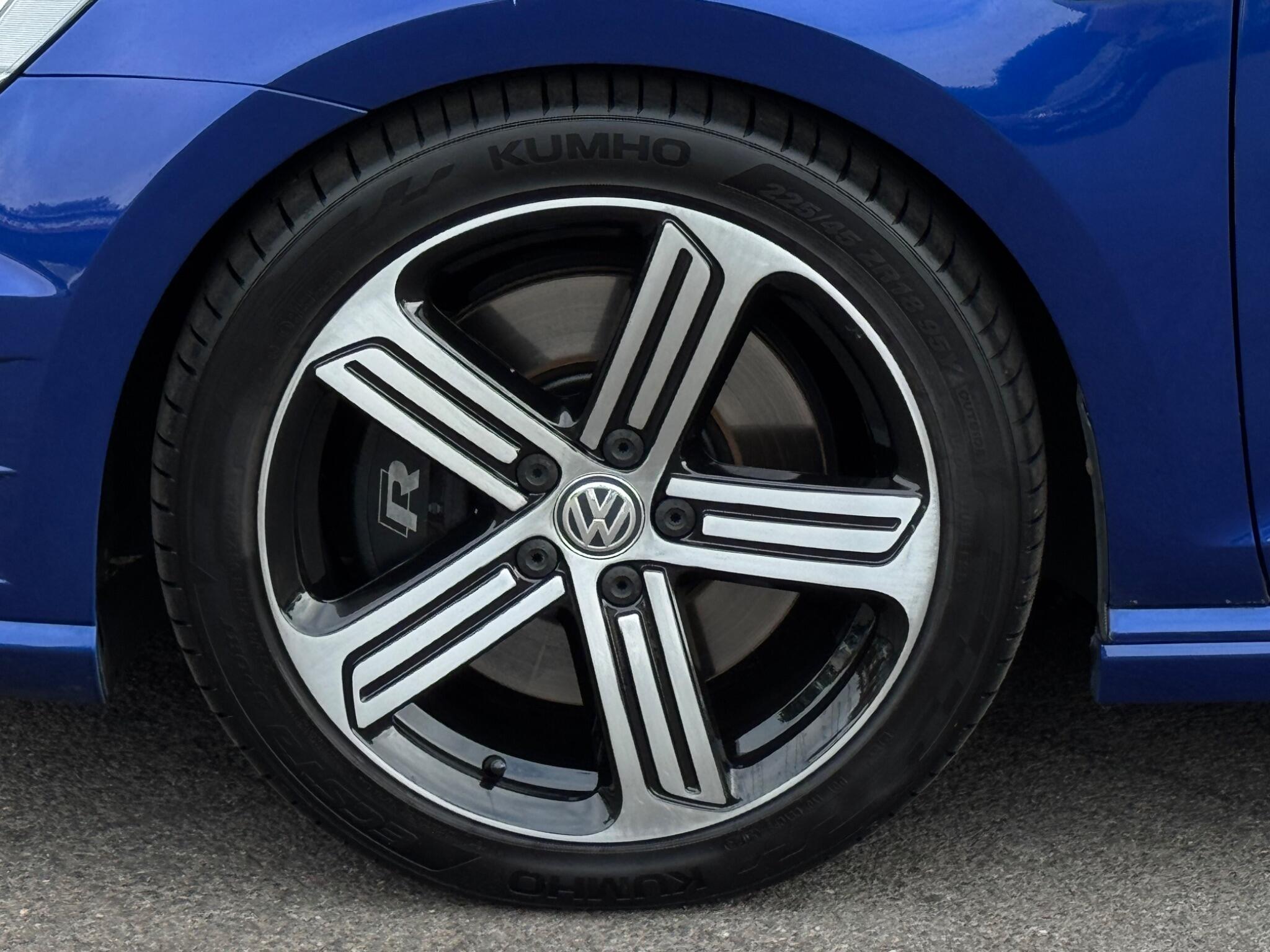 Volkswagen Golf view 39