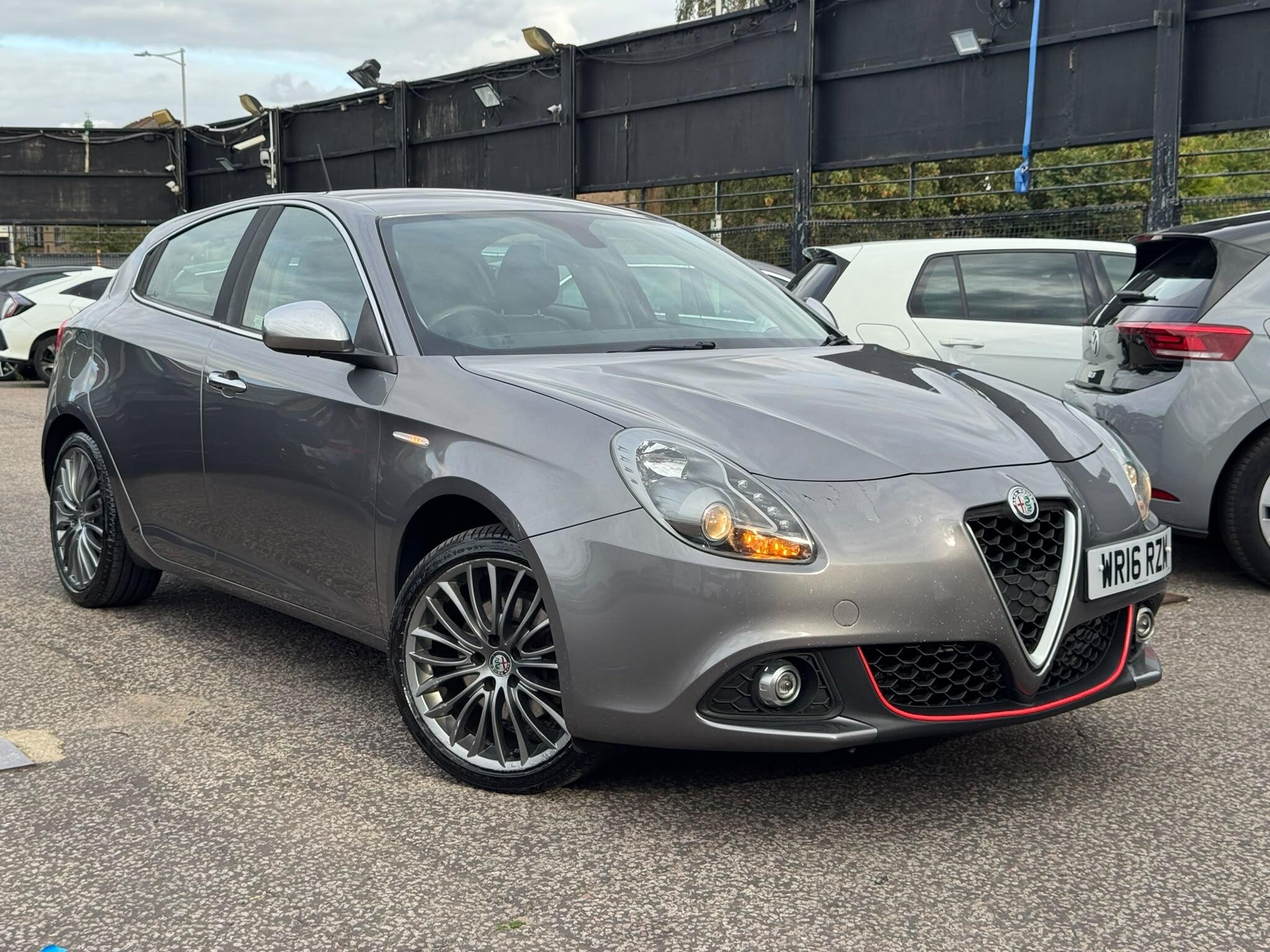 Alfa Romeo Giulietta view 12
