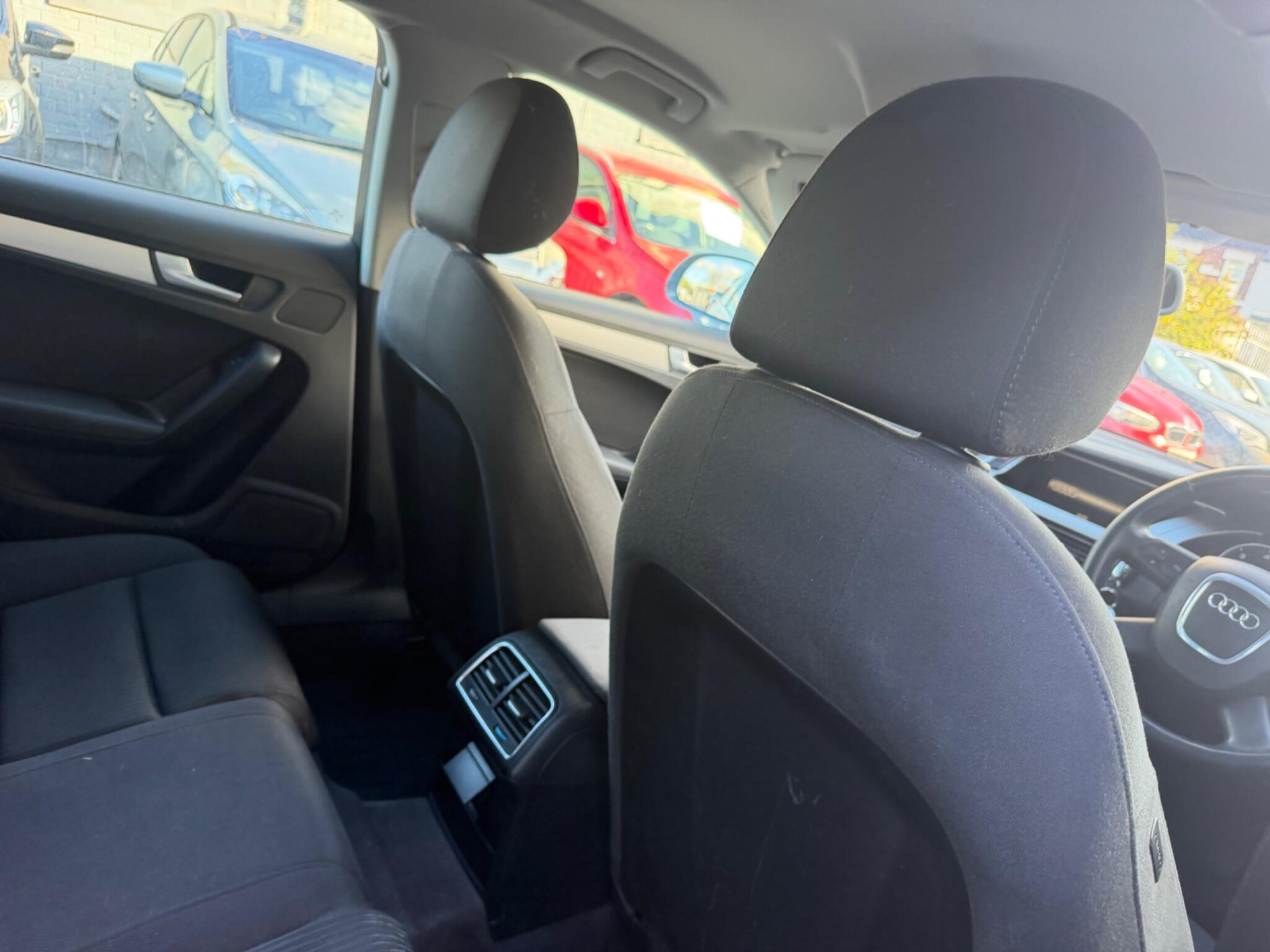 Audi A4 view 20