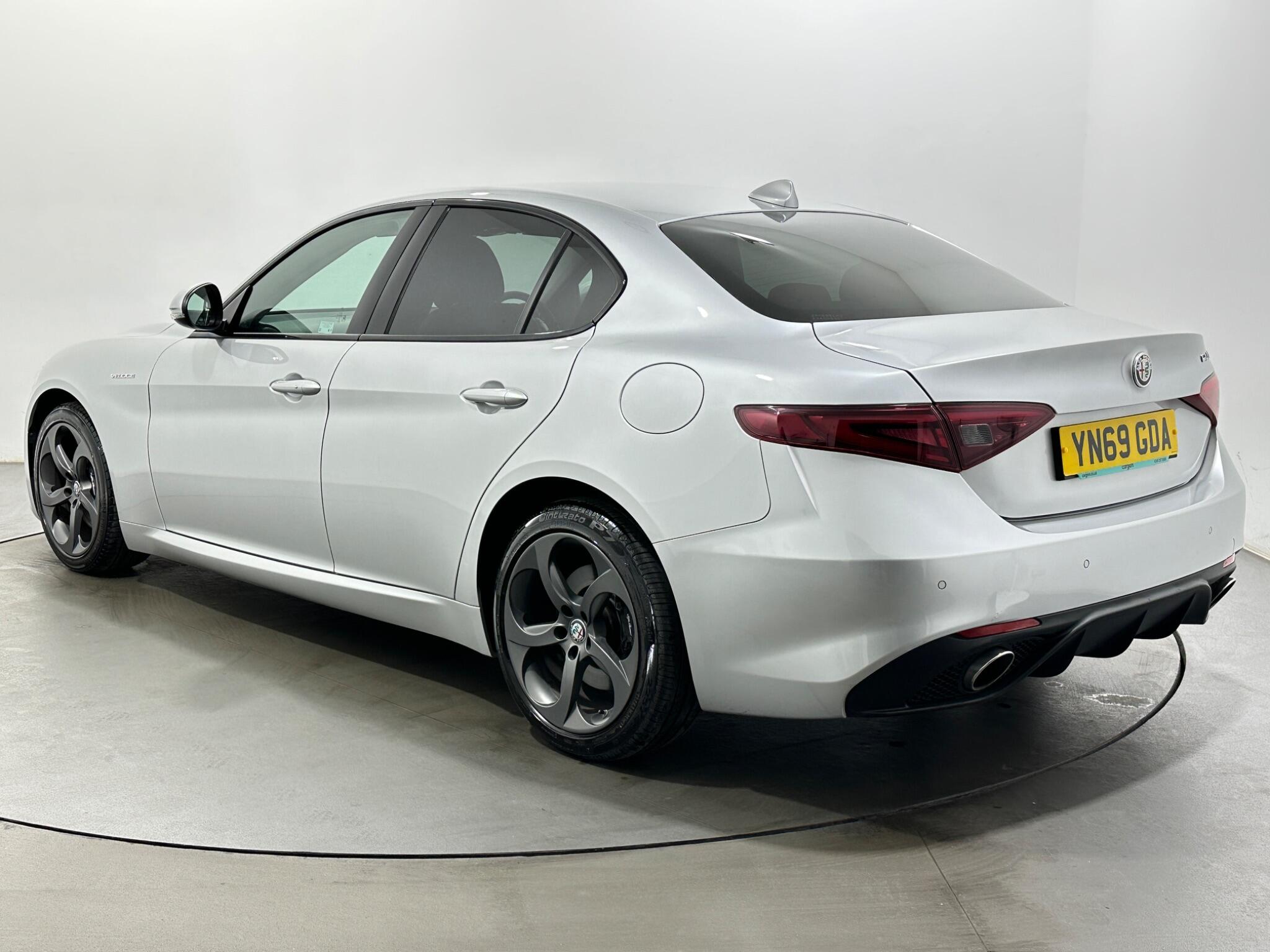 Alfa Romeo Giulia view 6