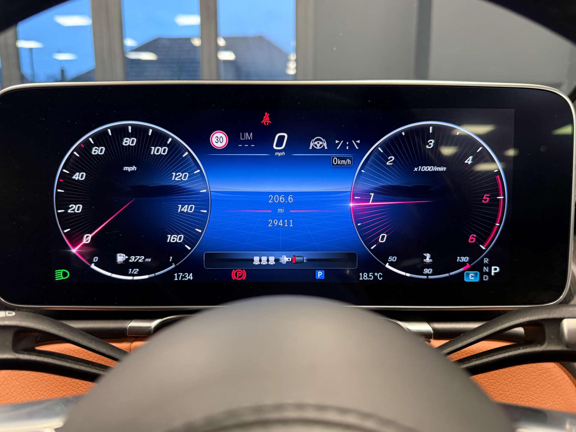 Mercedes-Benz S-Class view 15