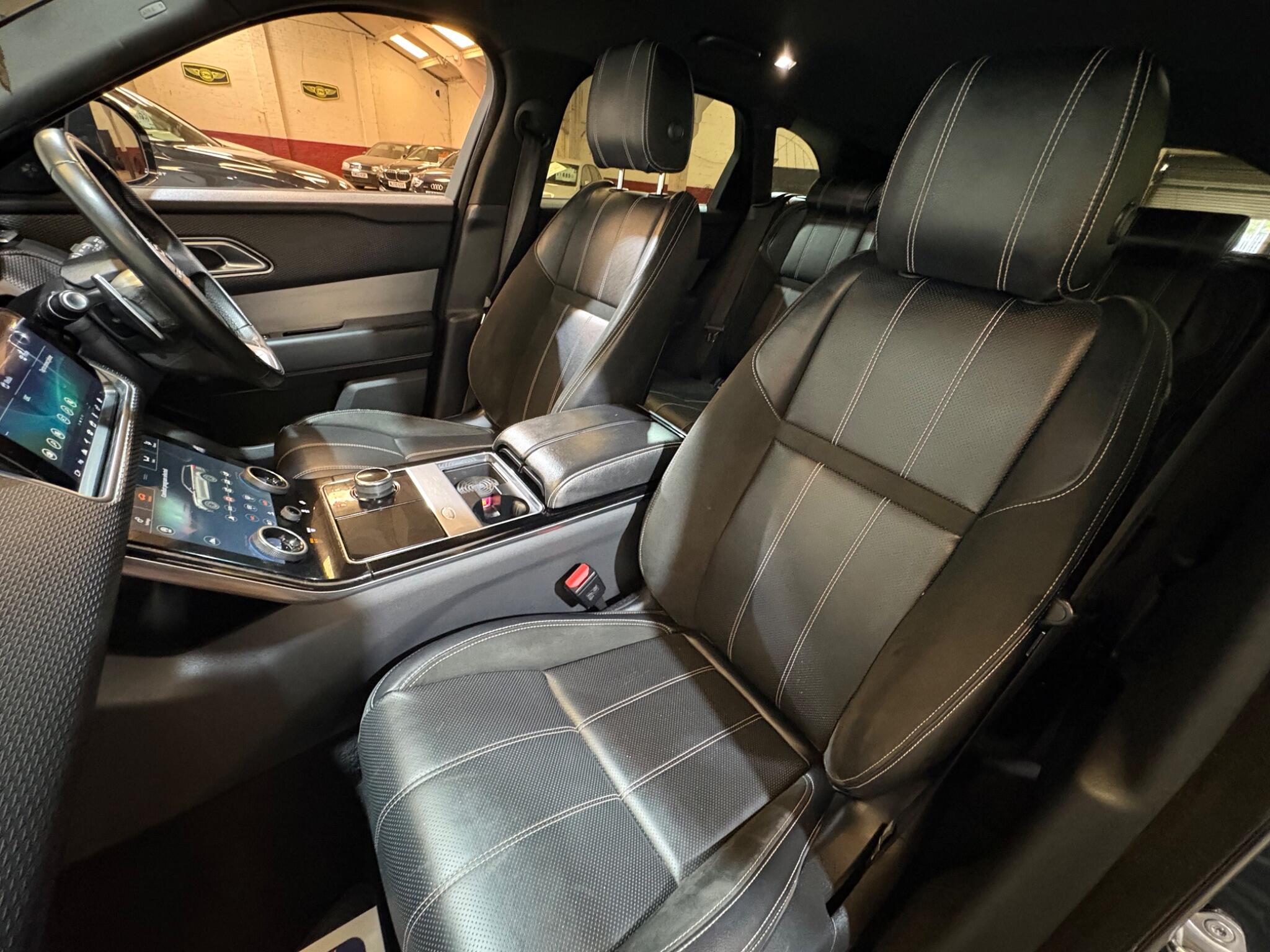 Land Rover Range Rover Velar view 83