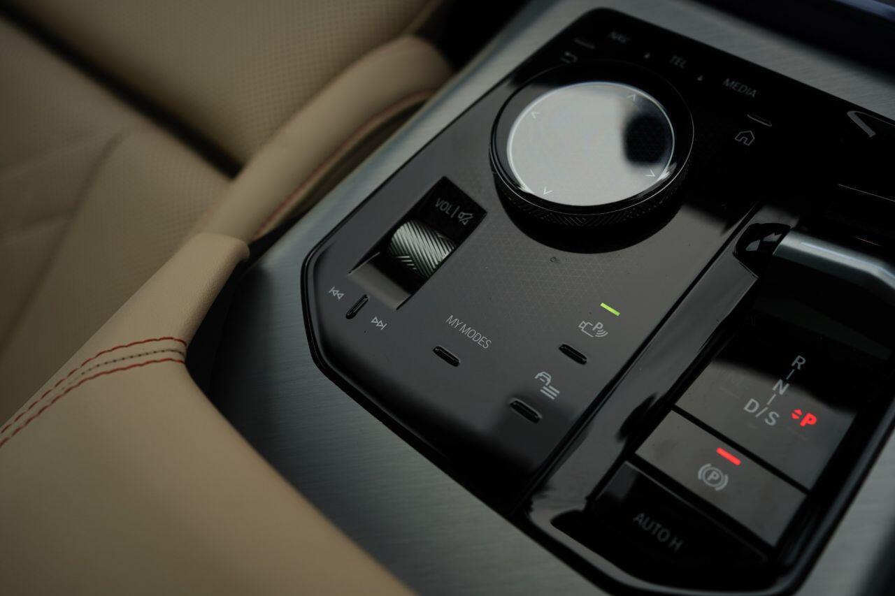 BMW X3 view 33