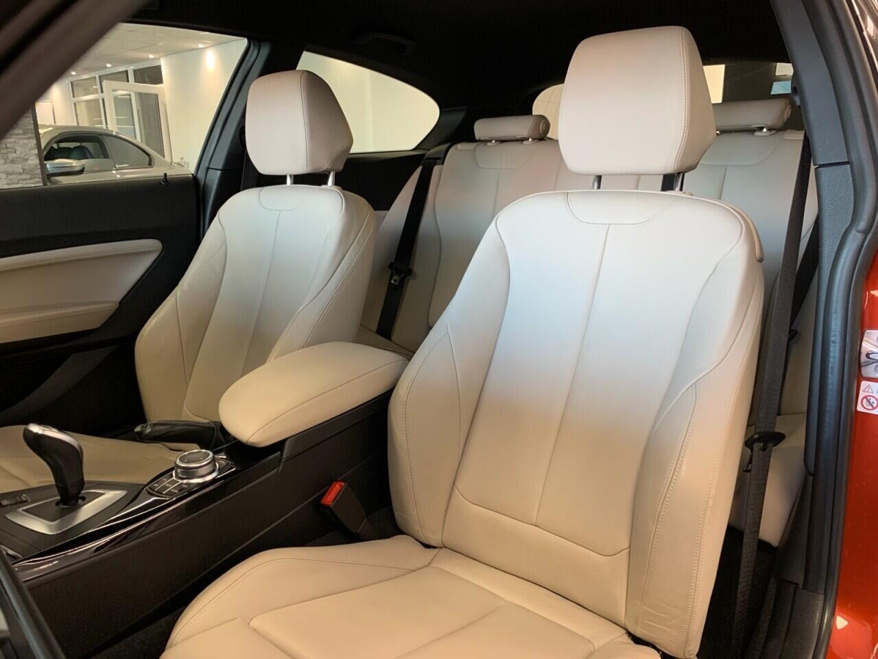 BMW 1 Series view 27