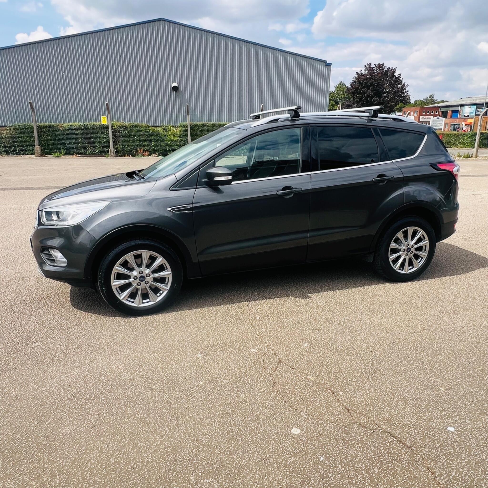 Ford Kuga view 11