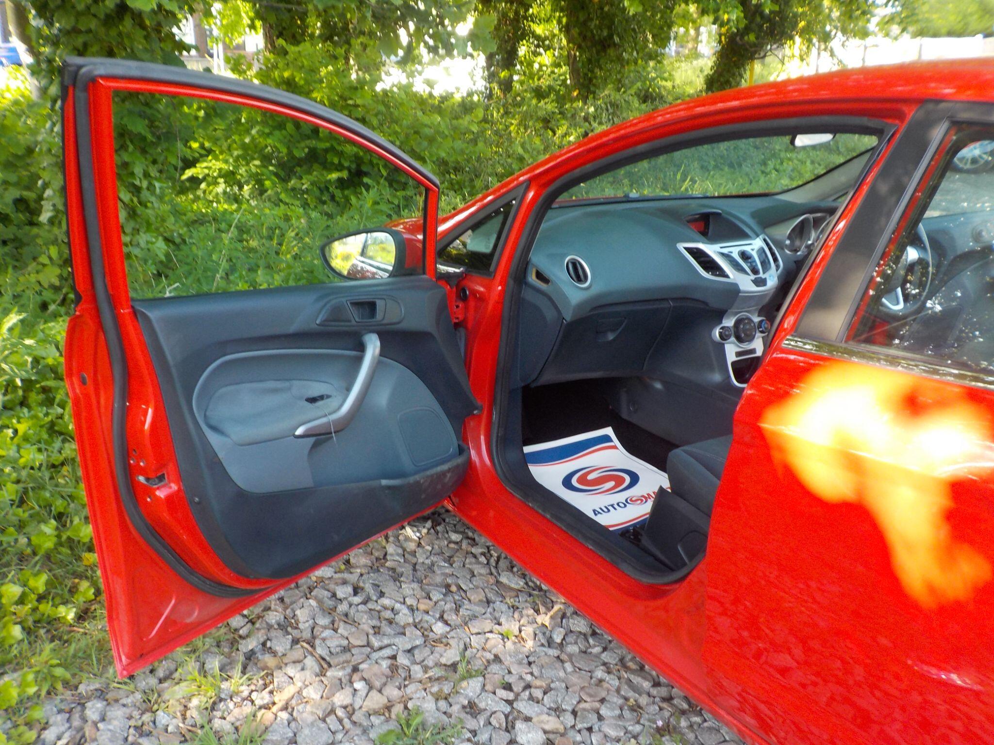 Ford Fiesta 1.25 Zetec 5dr