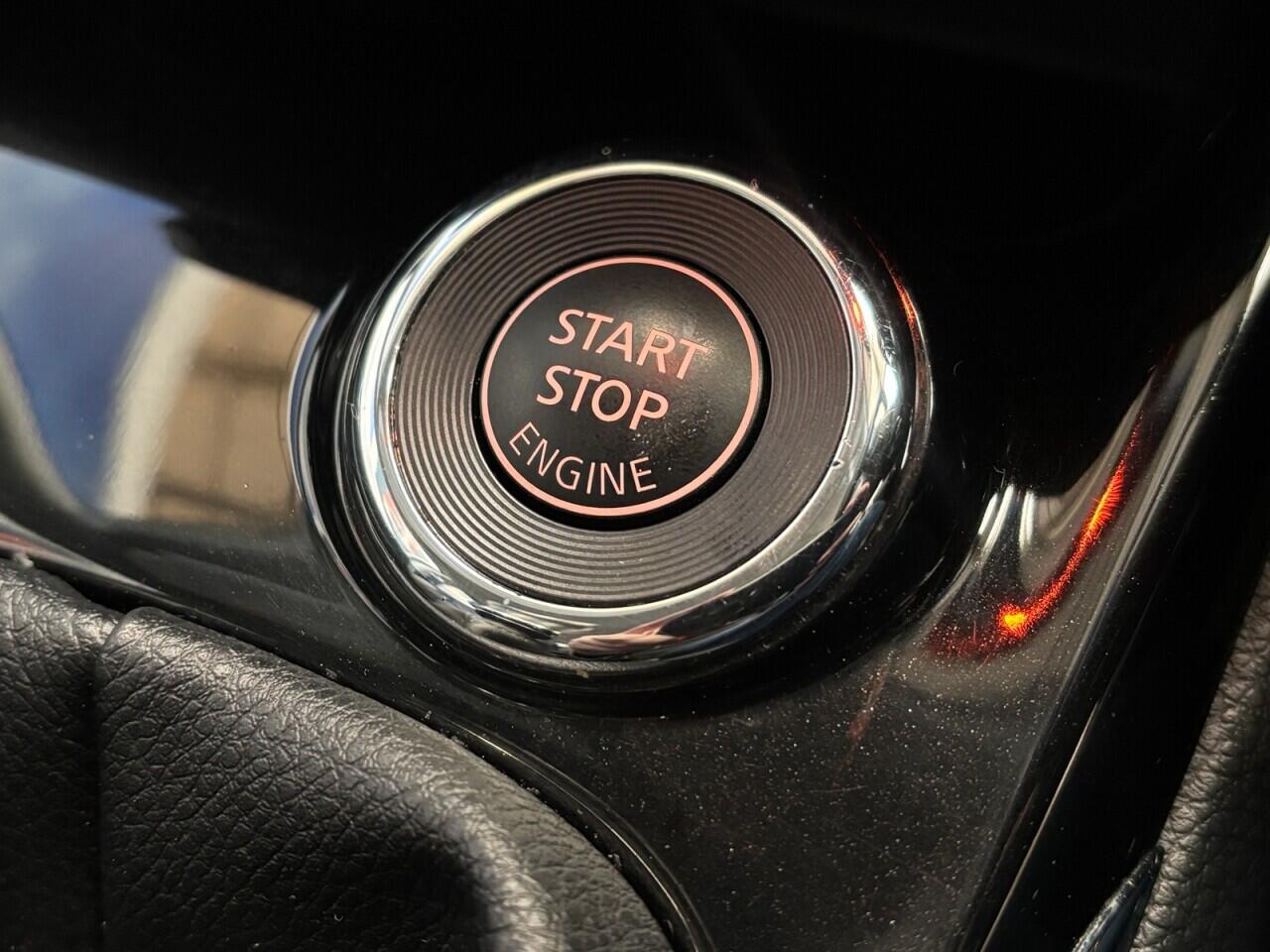 Nissan Pulsar view 30