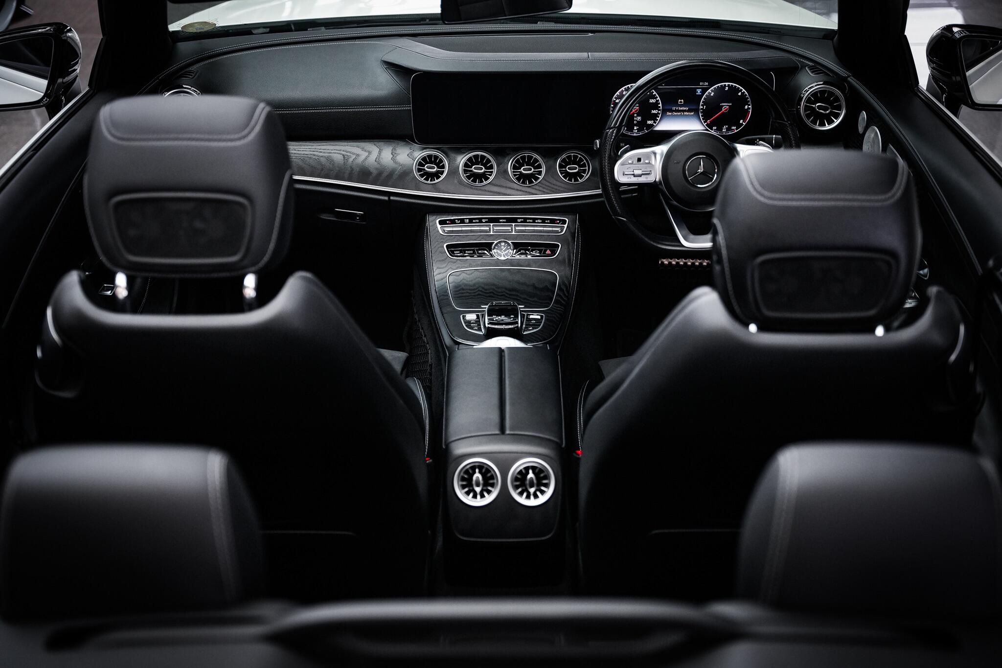 Mercedes-Benz E-Class view 21