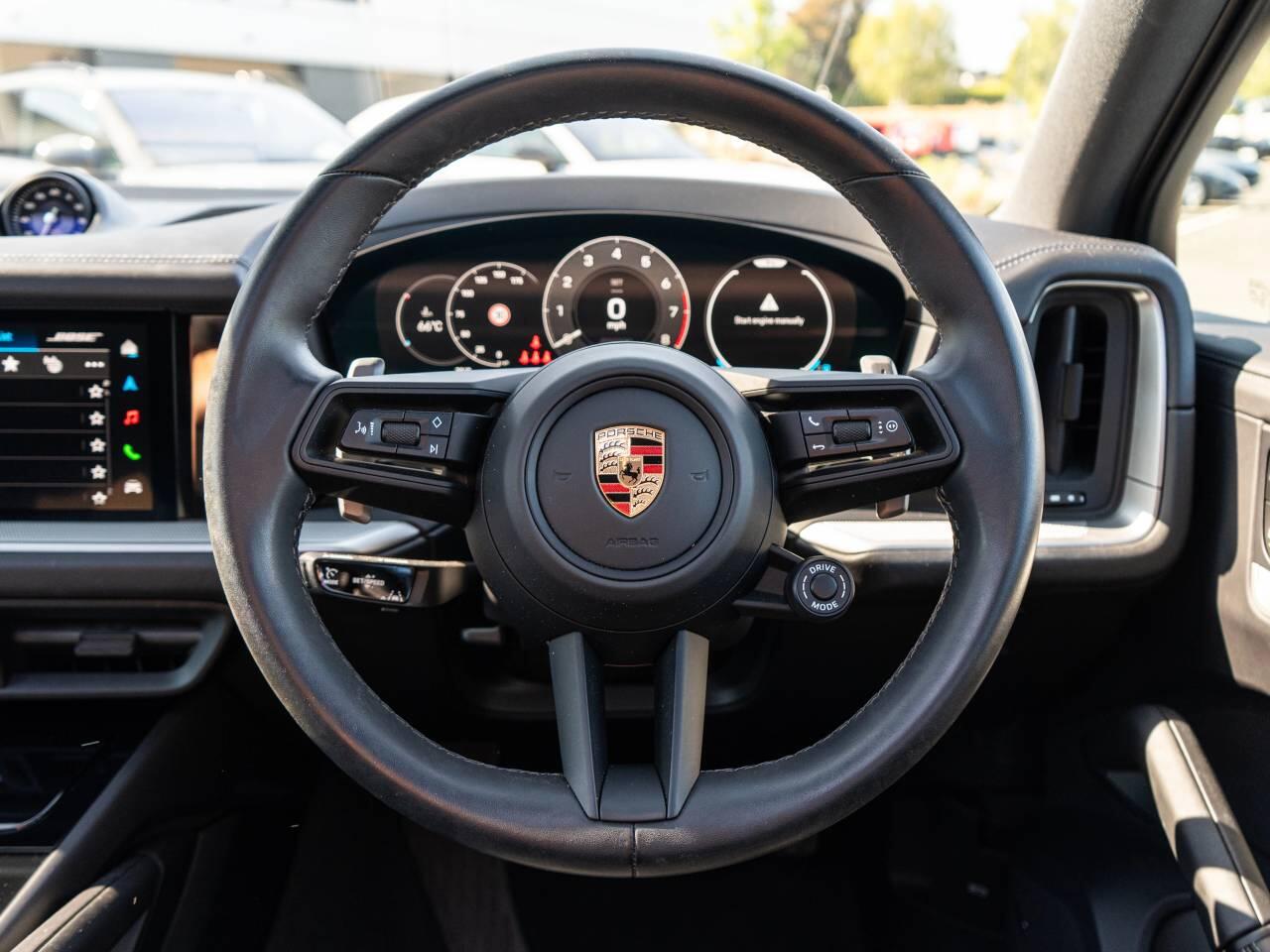 Porsche Cayenne view 17