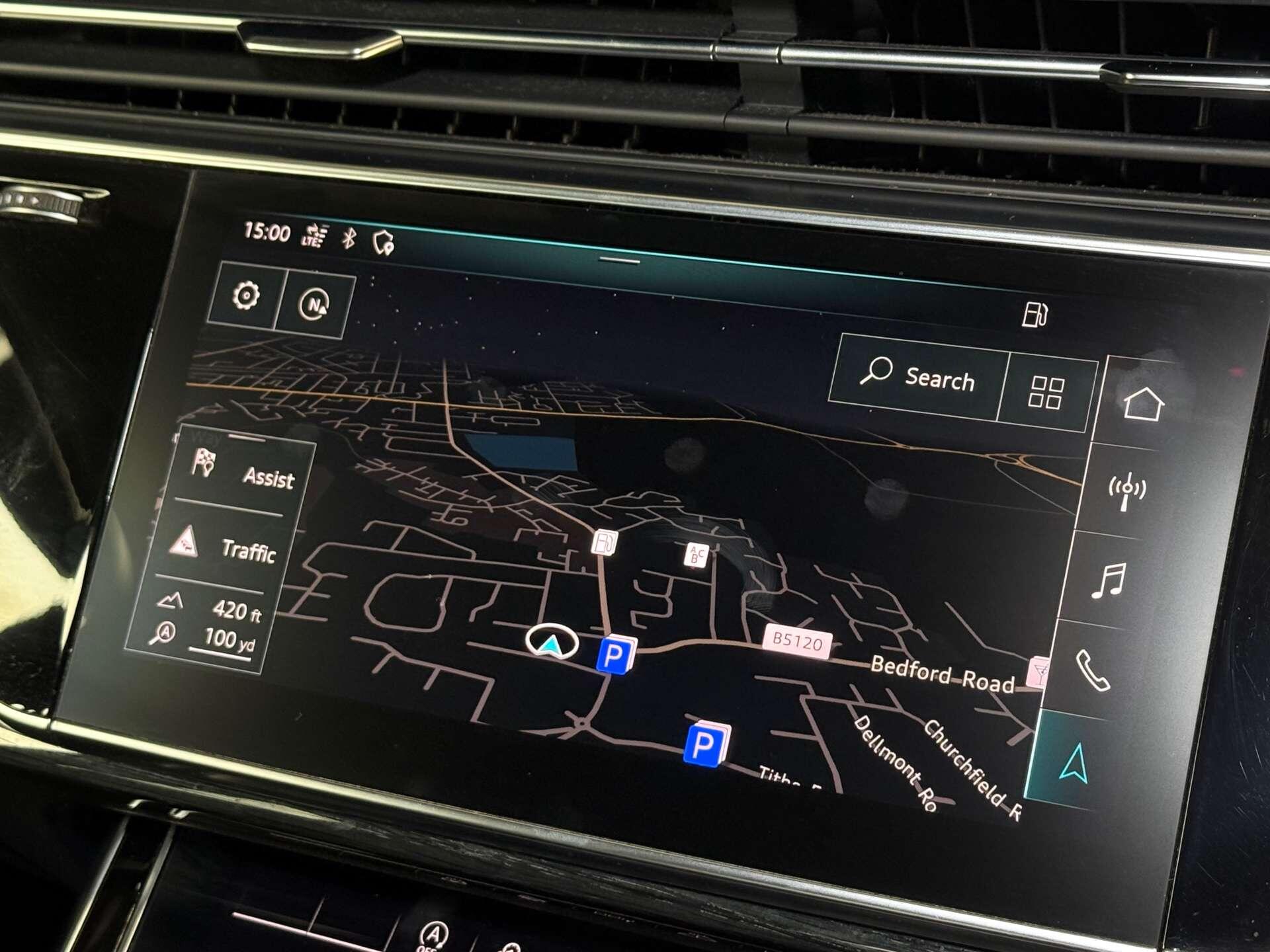 Audi SQ7 view 52