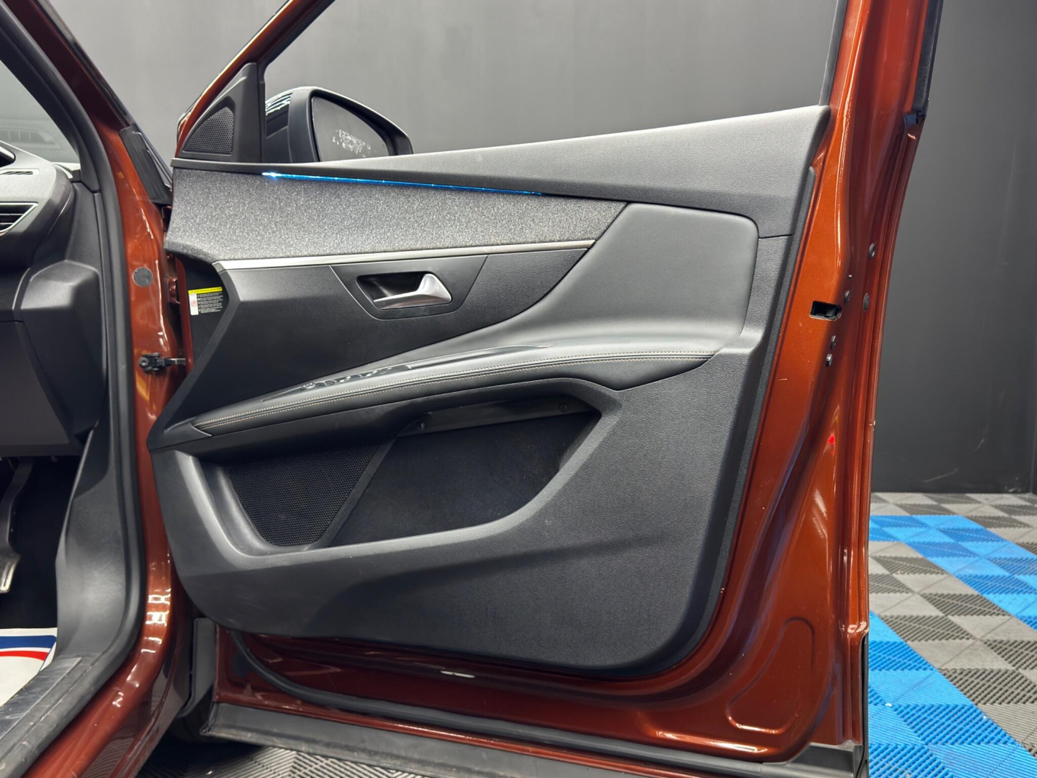 Peugeot 3008 view 37