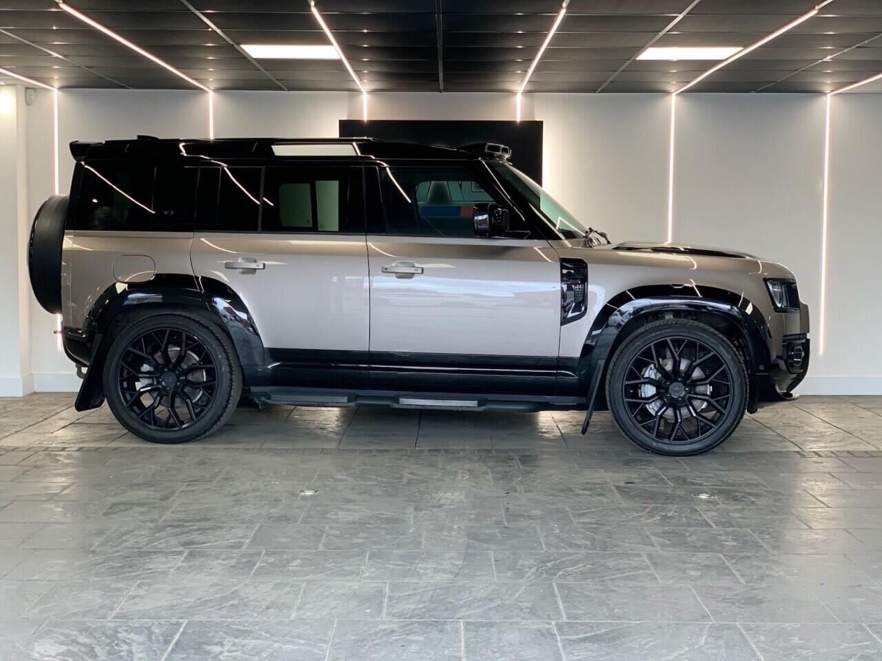 Land Rover Defender 110 view 2