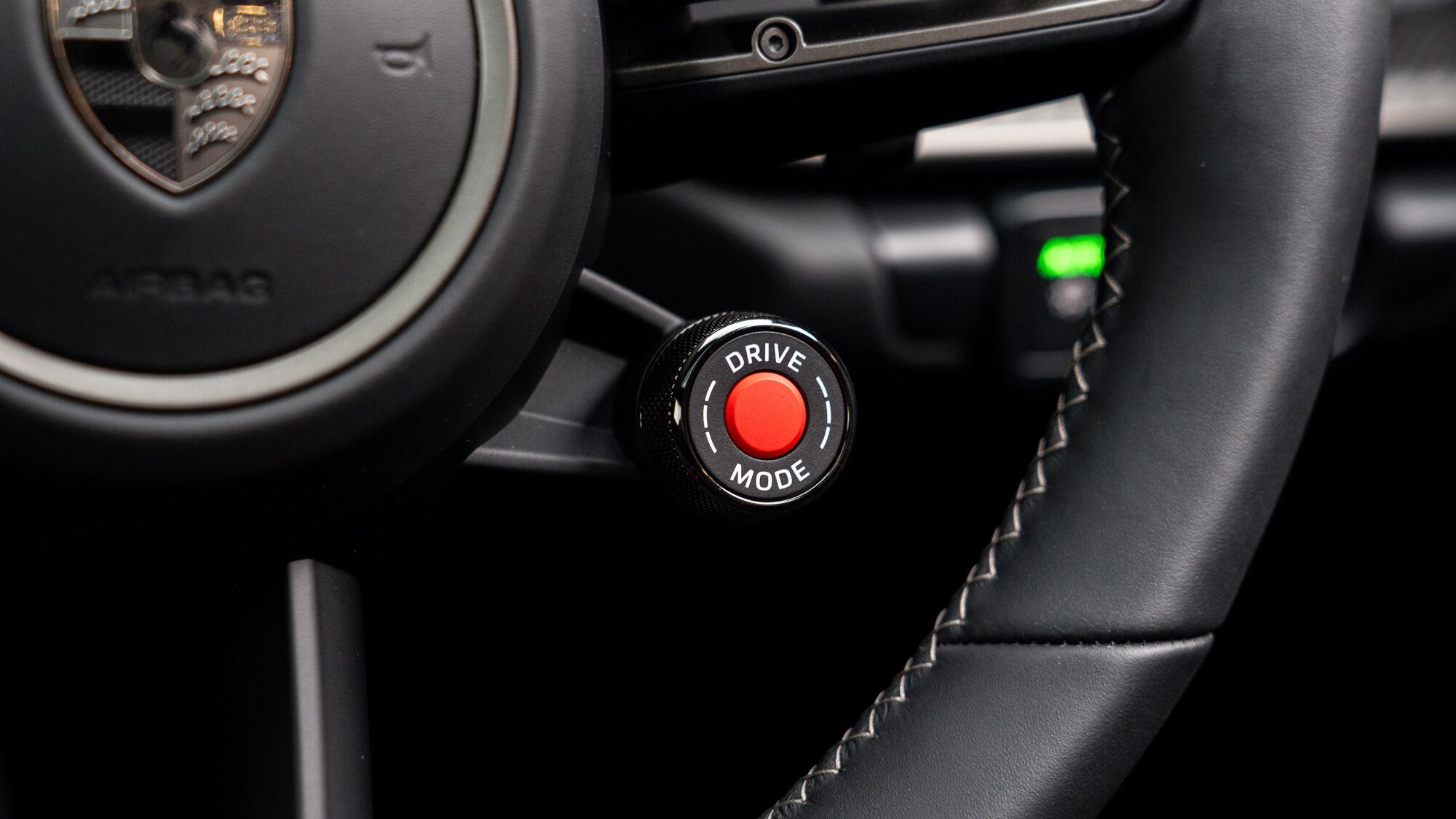 Porsche 911 view 57