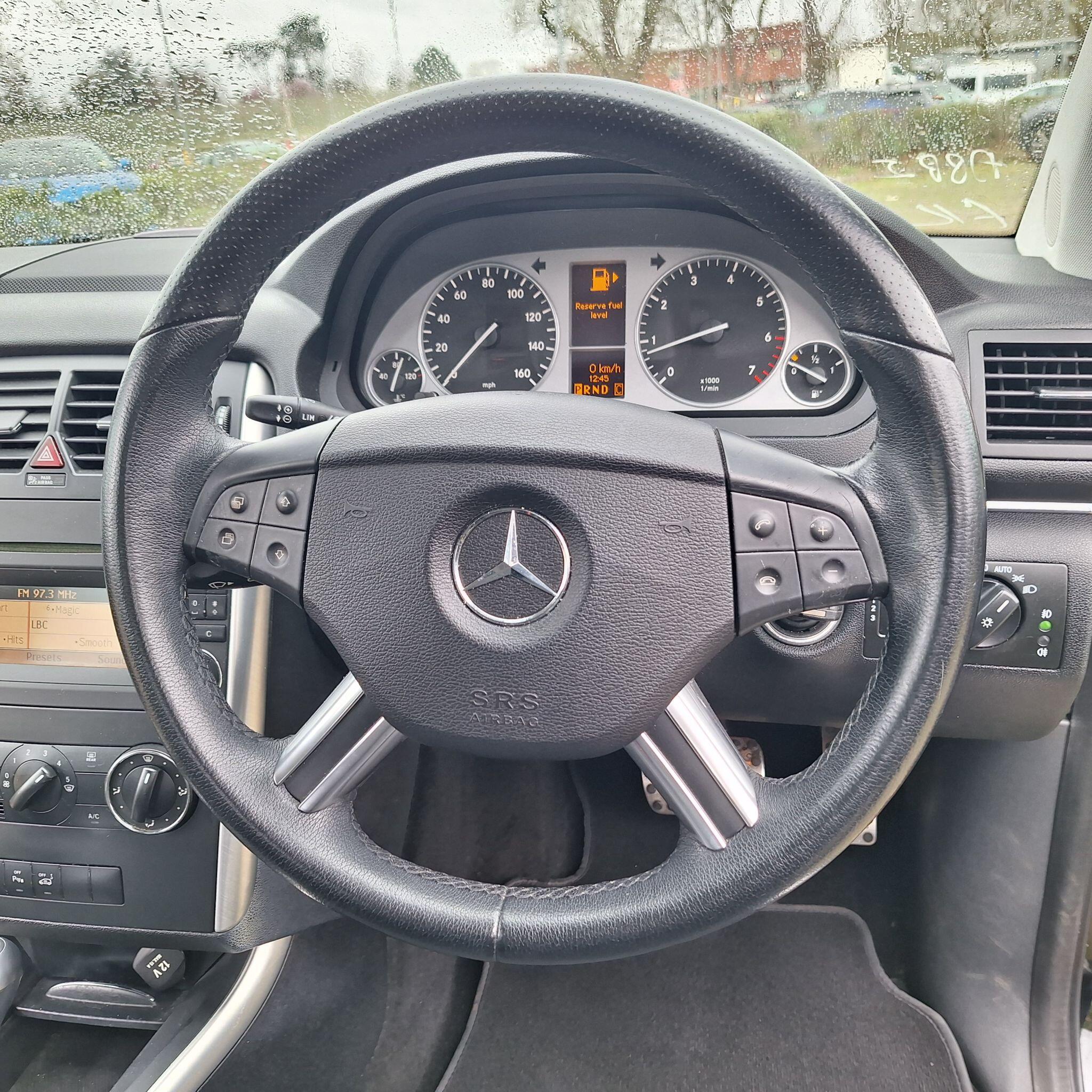 Mercedes-Benz B-Class view 57