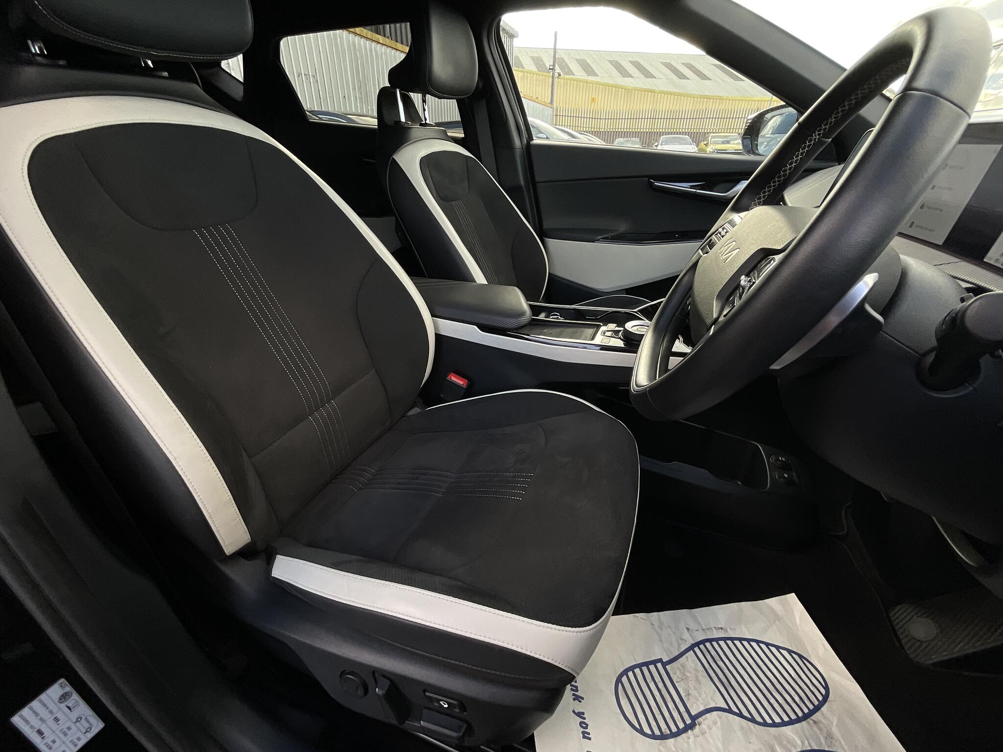 Kia Ev6 view 8