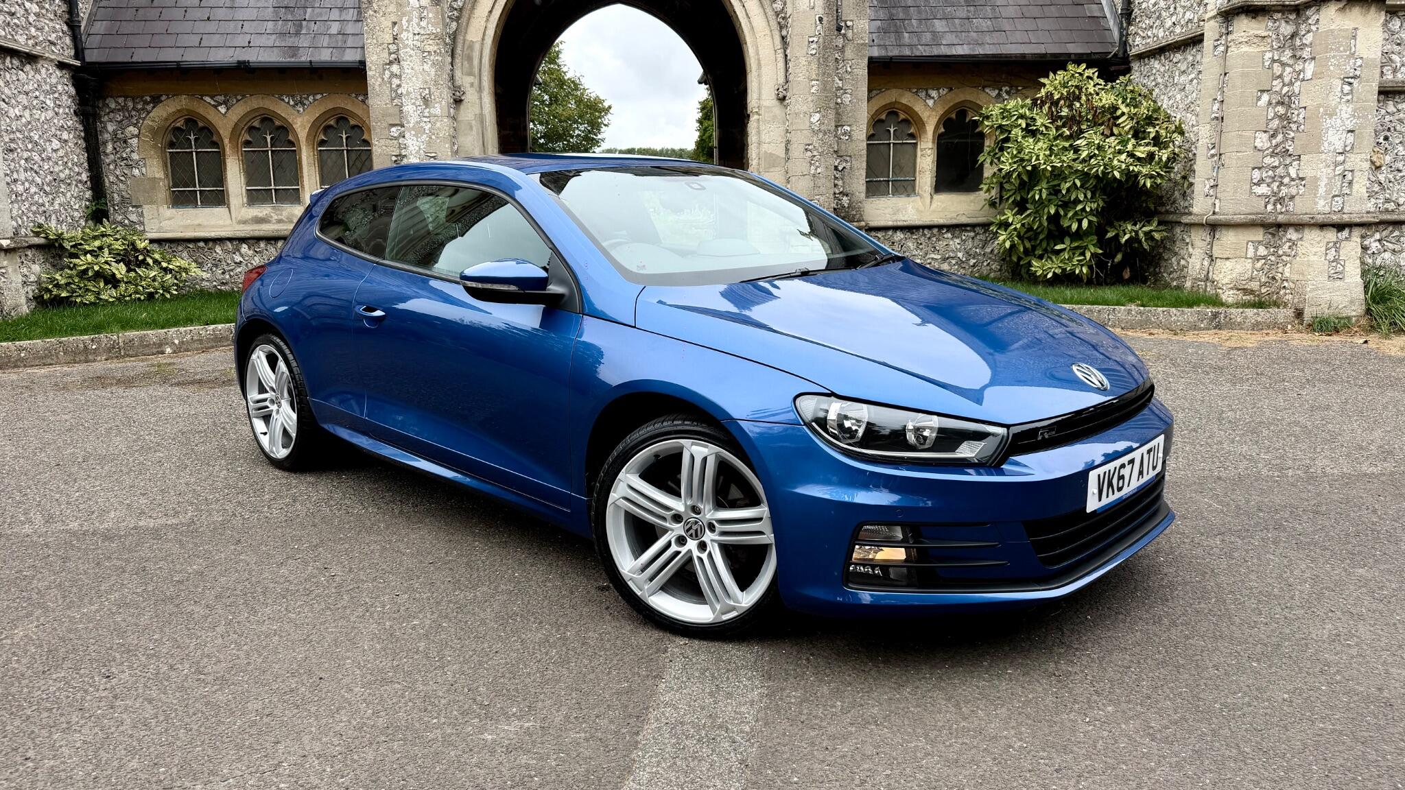 Volkswagen Scirocco view 11