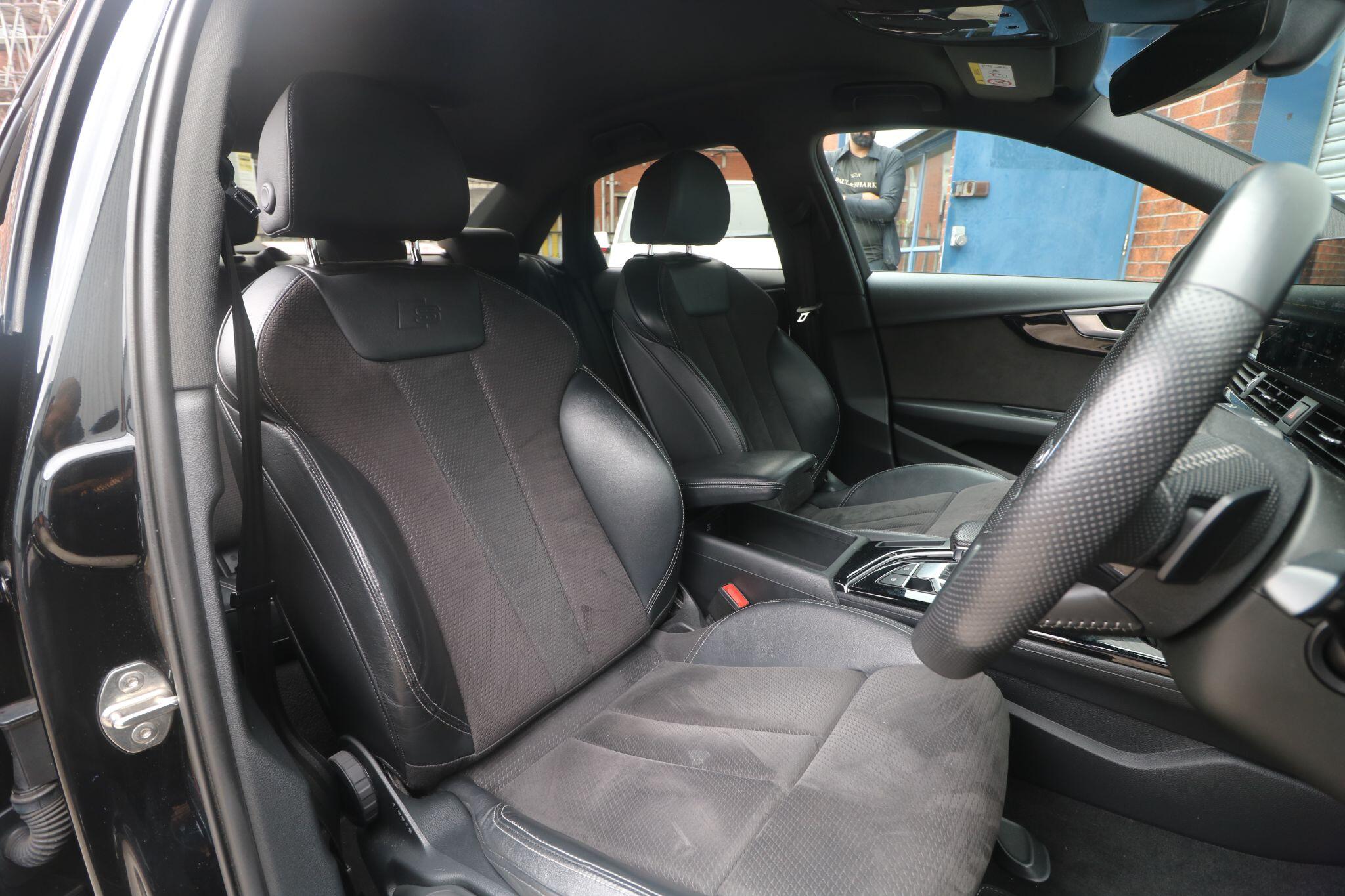 Audi A4 view 13