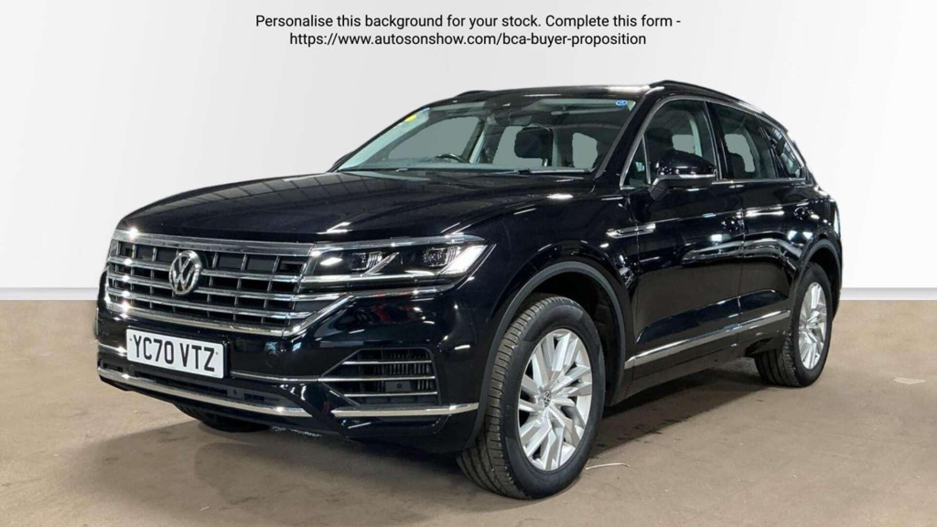 Volkswagen Touareg view 13