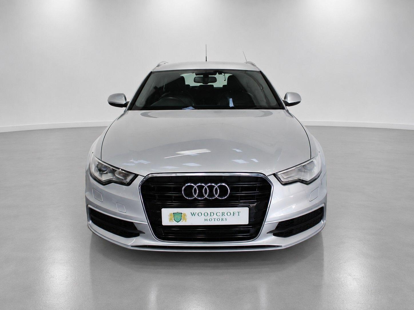 Audi A6 view 13