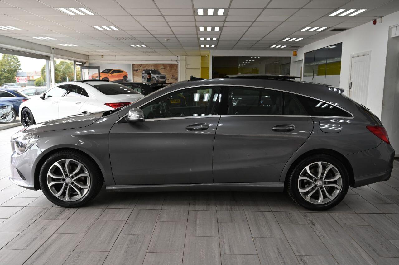 Mercedes-Benz Cla view 4
