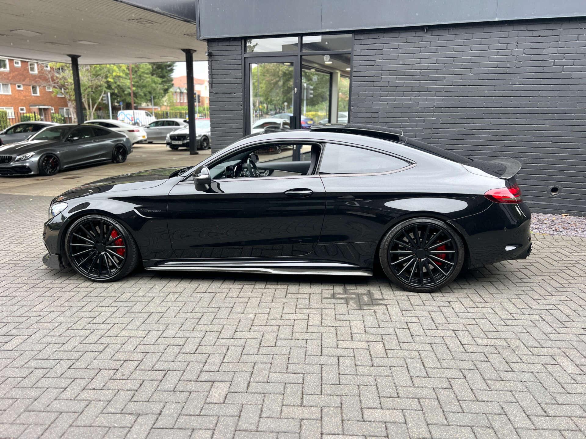 Mercedes-Benz C Class view 25