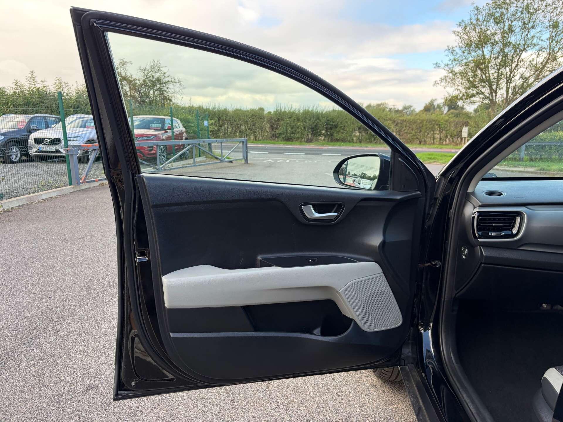 Kia Stonic view 14