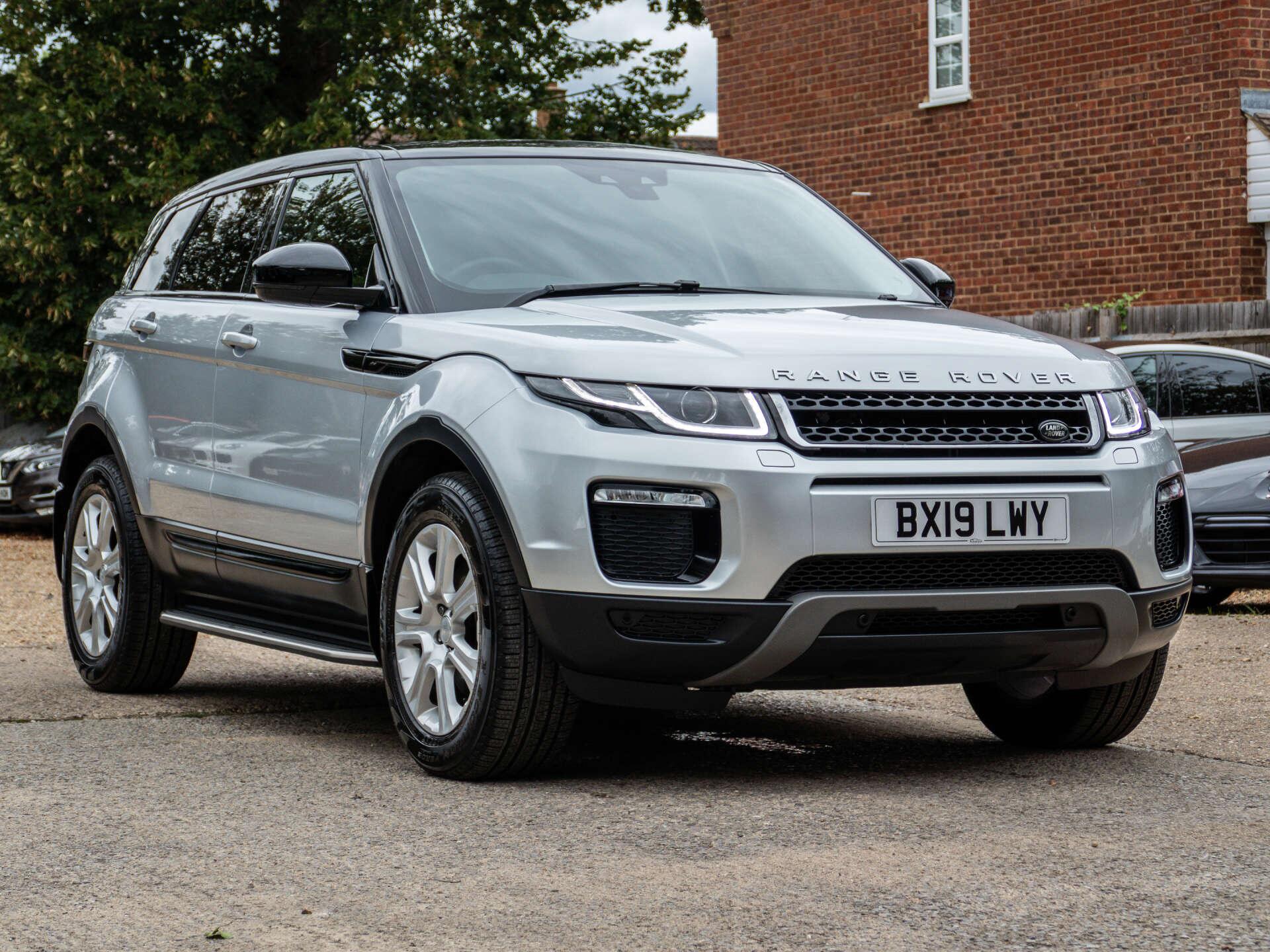 Land Rover Range Rover Evoque view 6