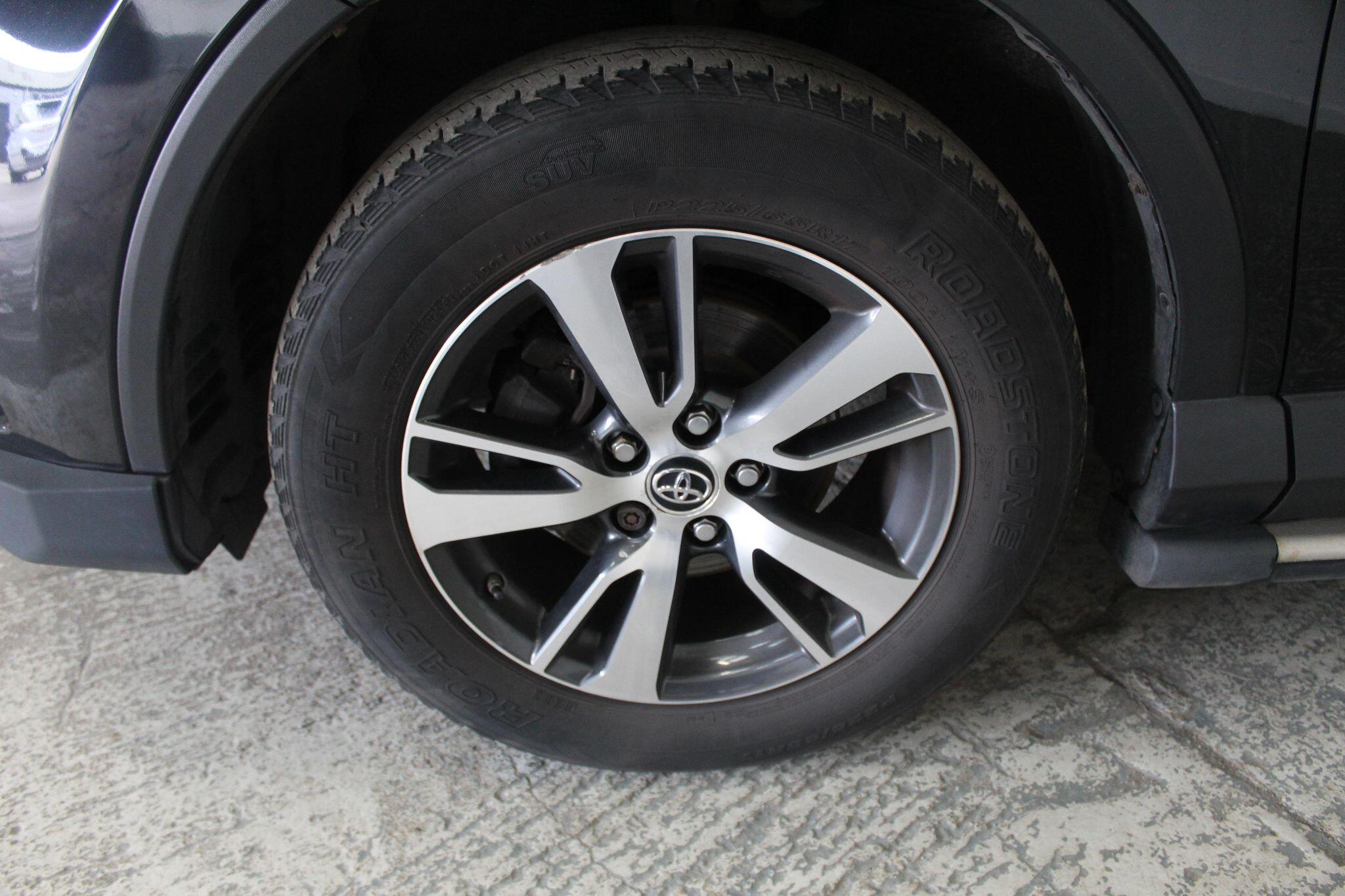Toyota Rav4 view 57