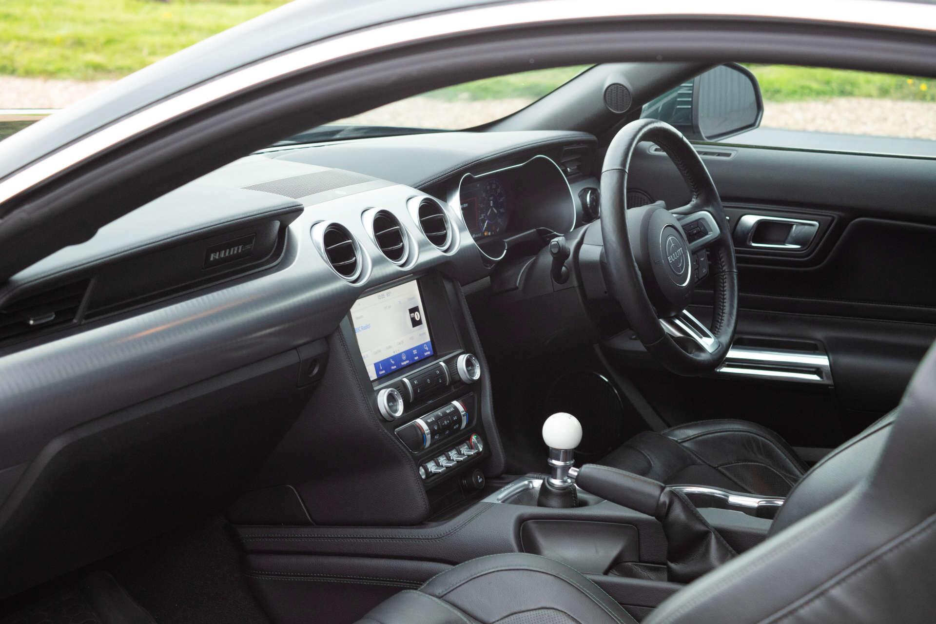Ford Mustang view 2