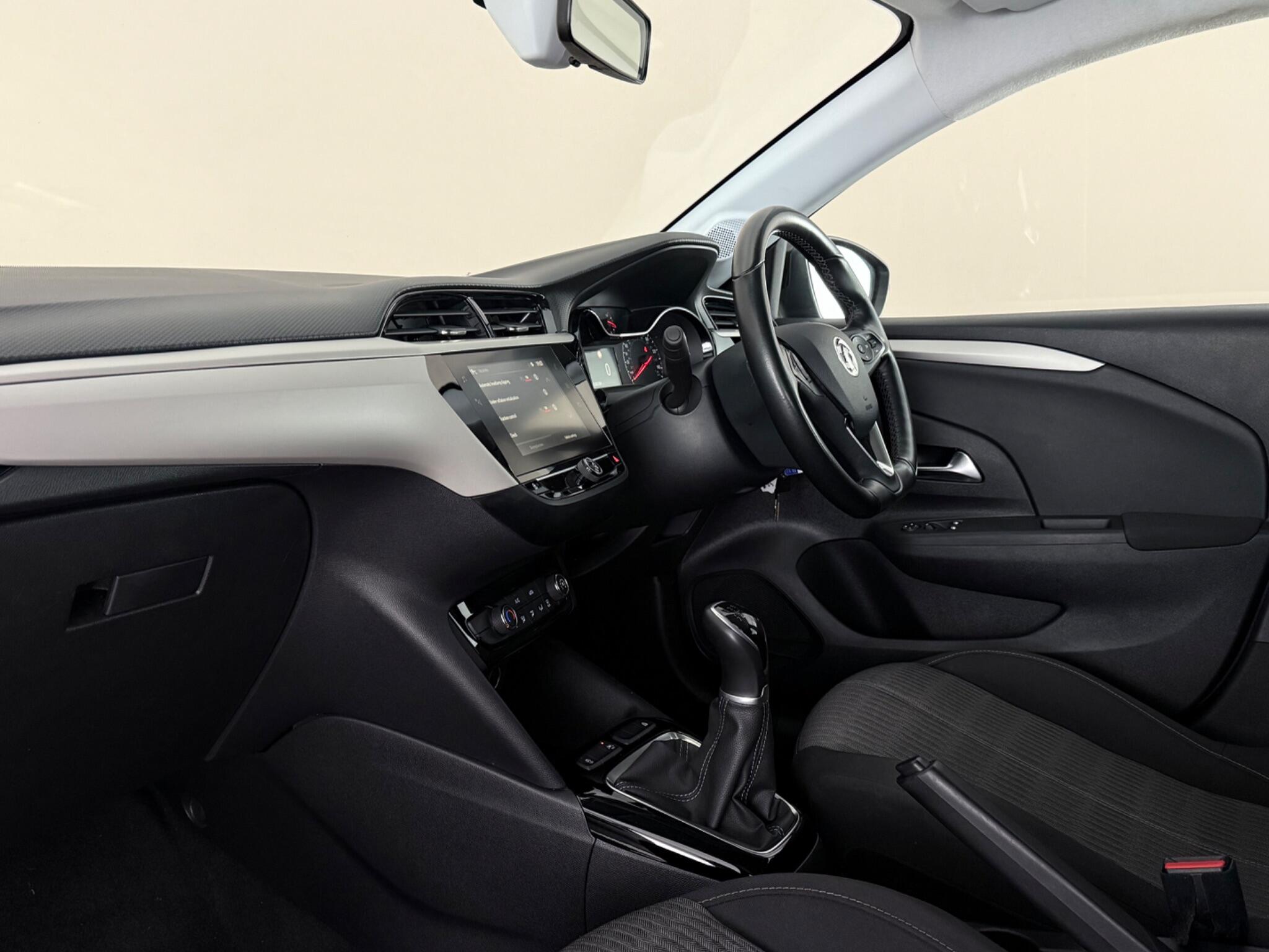 Vauxhall Corsa view 4