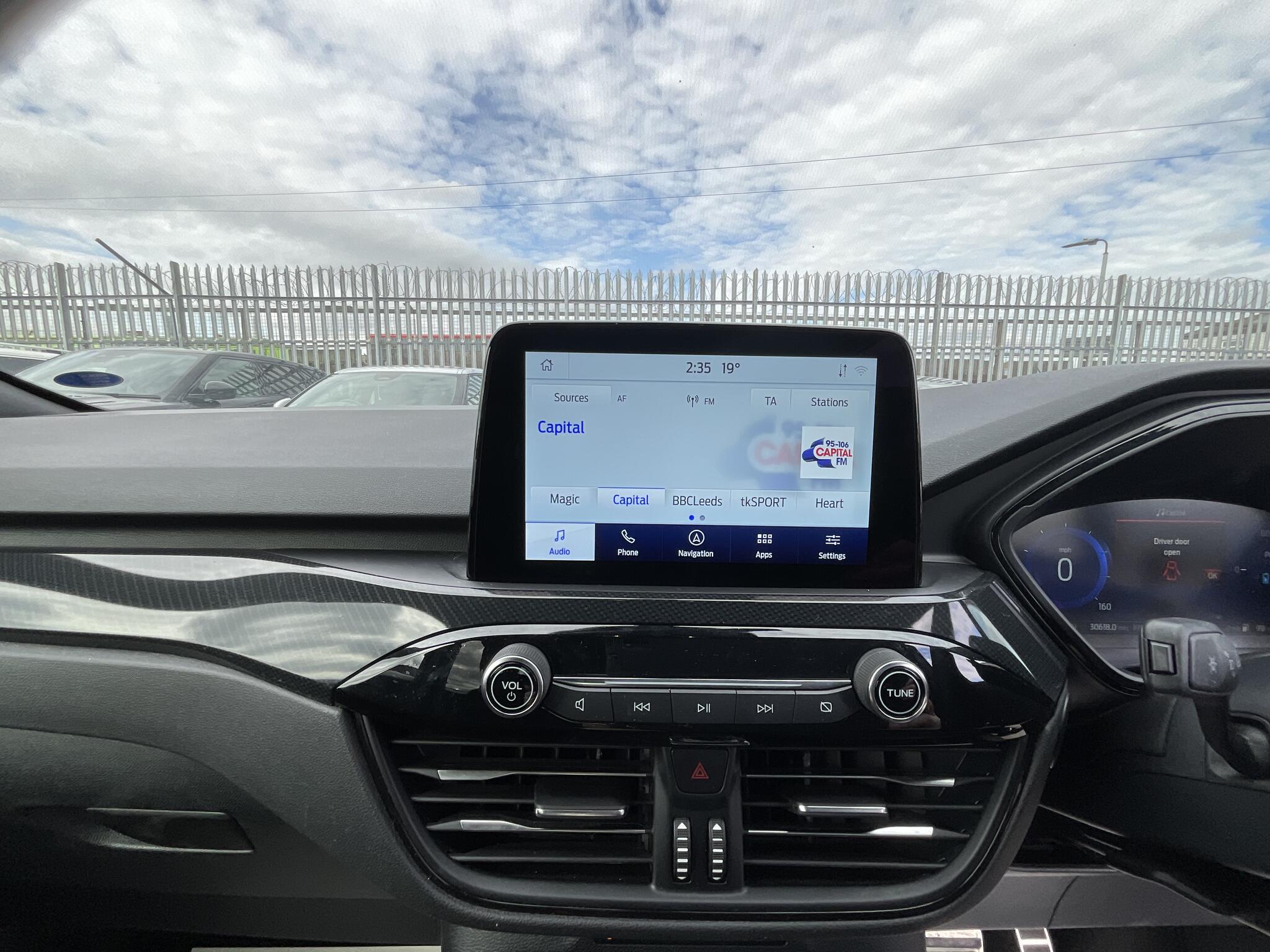Ford Kuga view 30