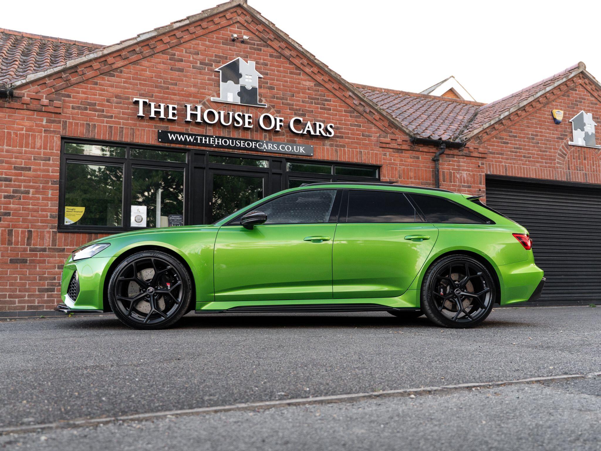 Audi RS6 Avant view 19