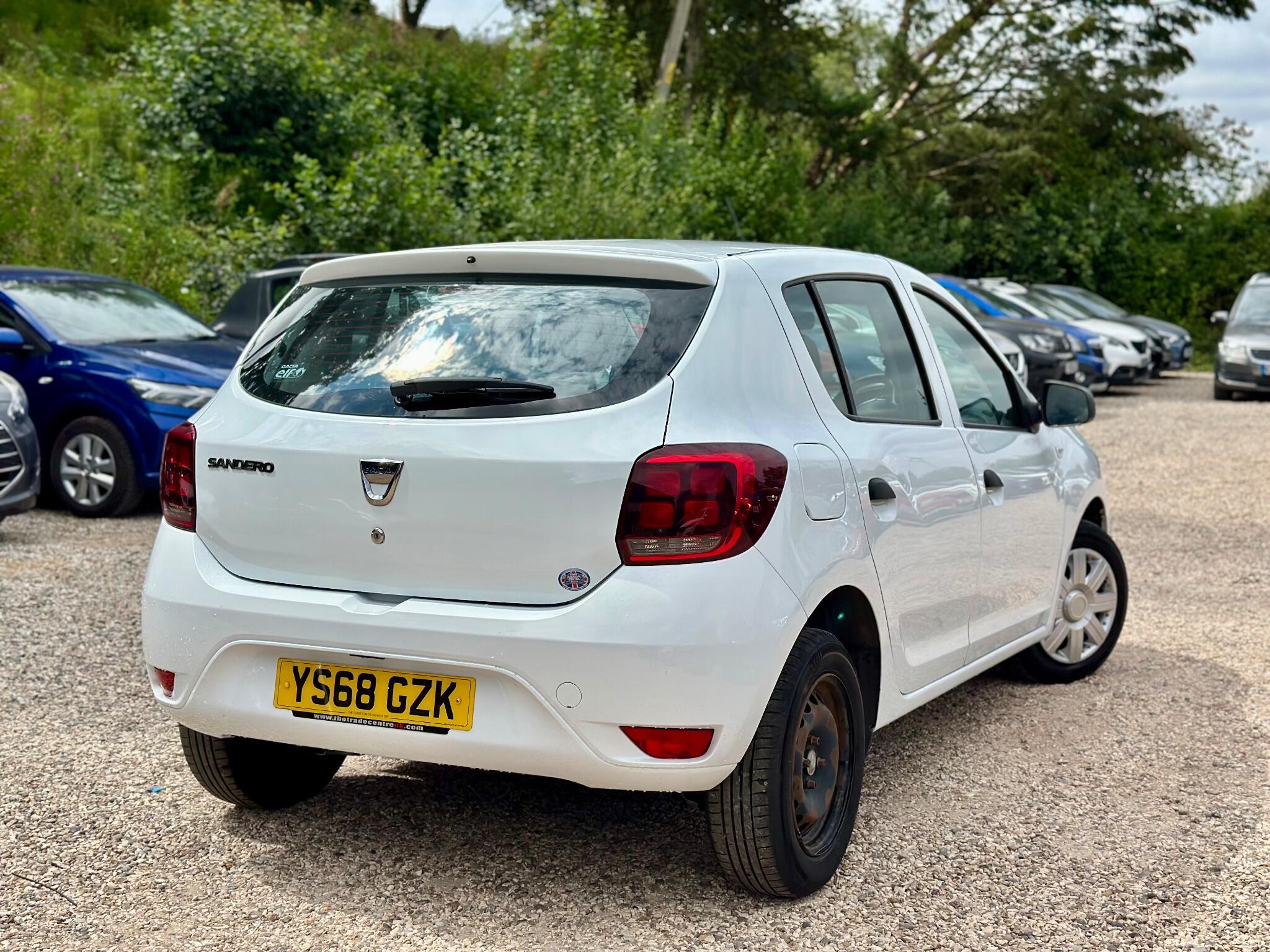 Dacia Sandero view 13
