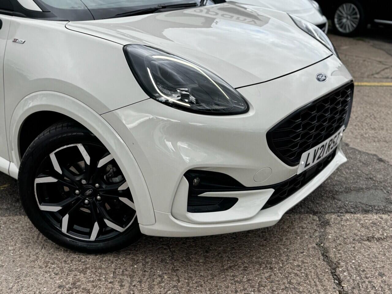 Ford Puma view 19