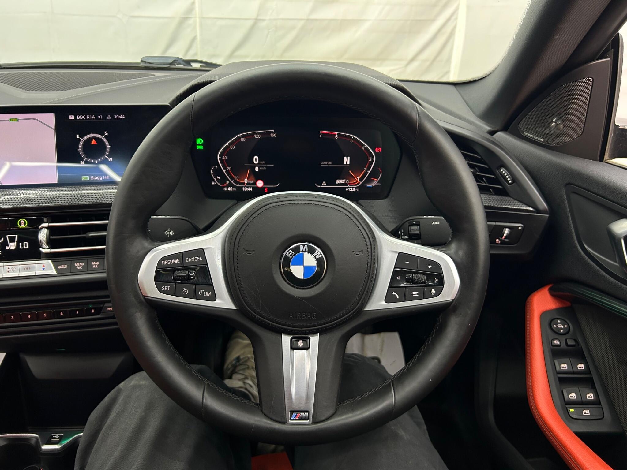 BMW 2 Series view 41