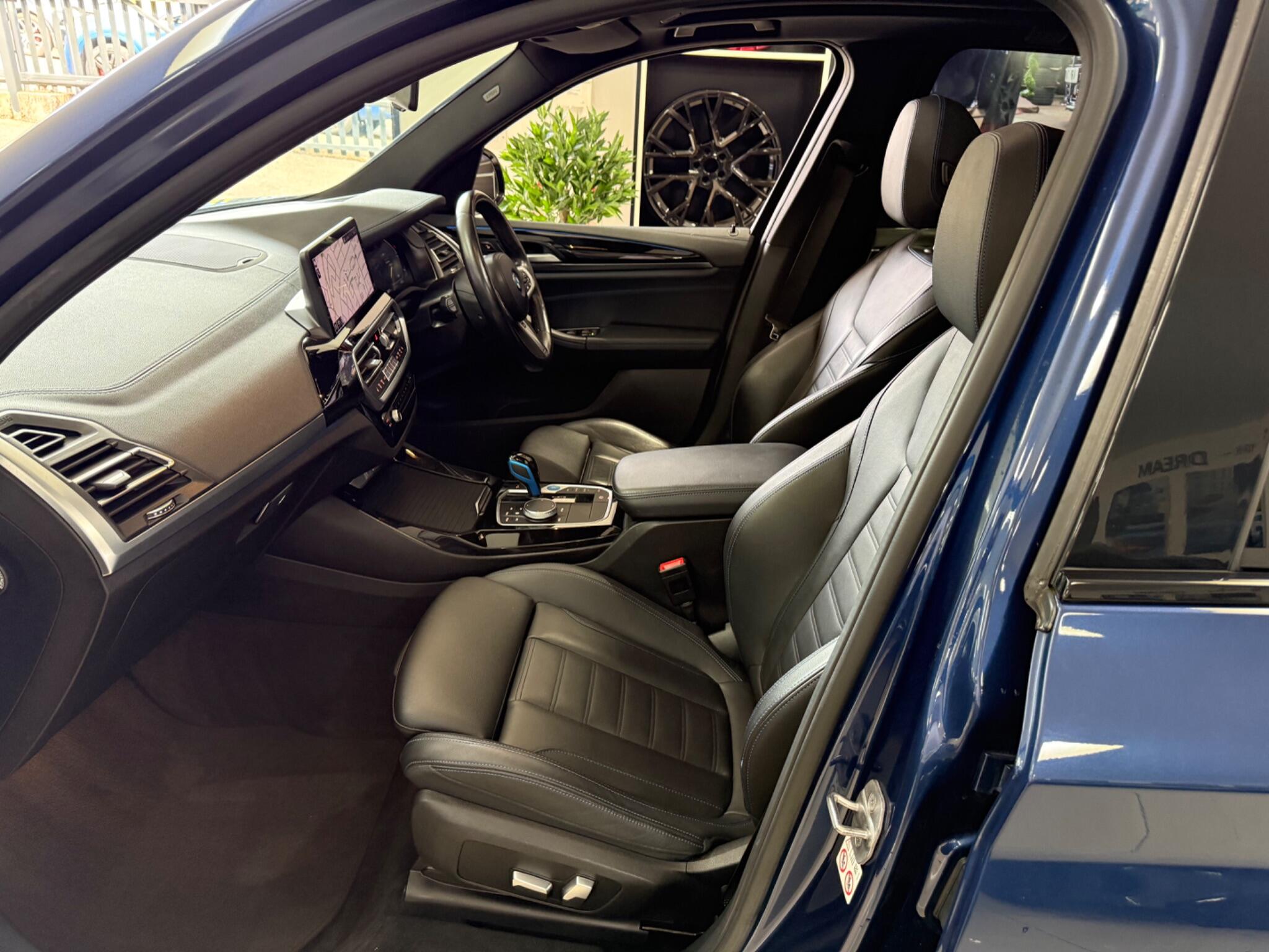 BMW Ix3 view 37